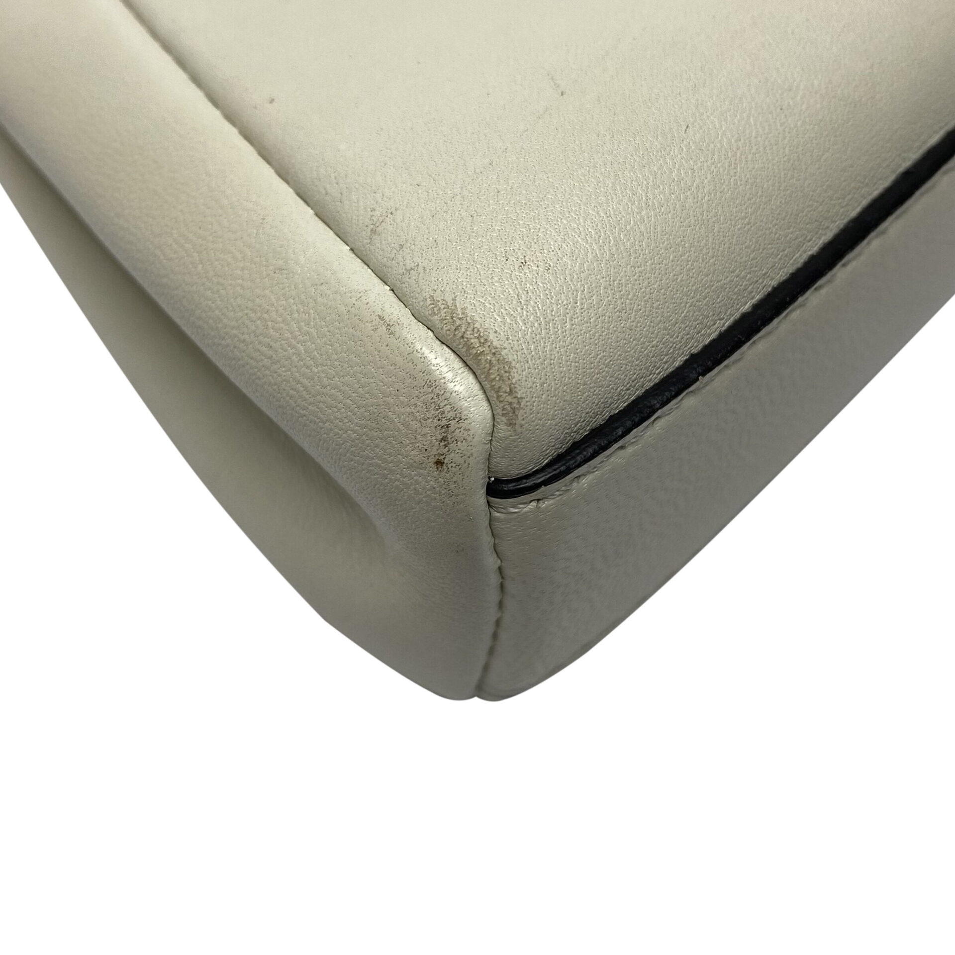 Bolsa Fendi Micro Peekaboo Off White