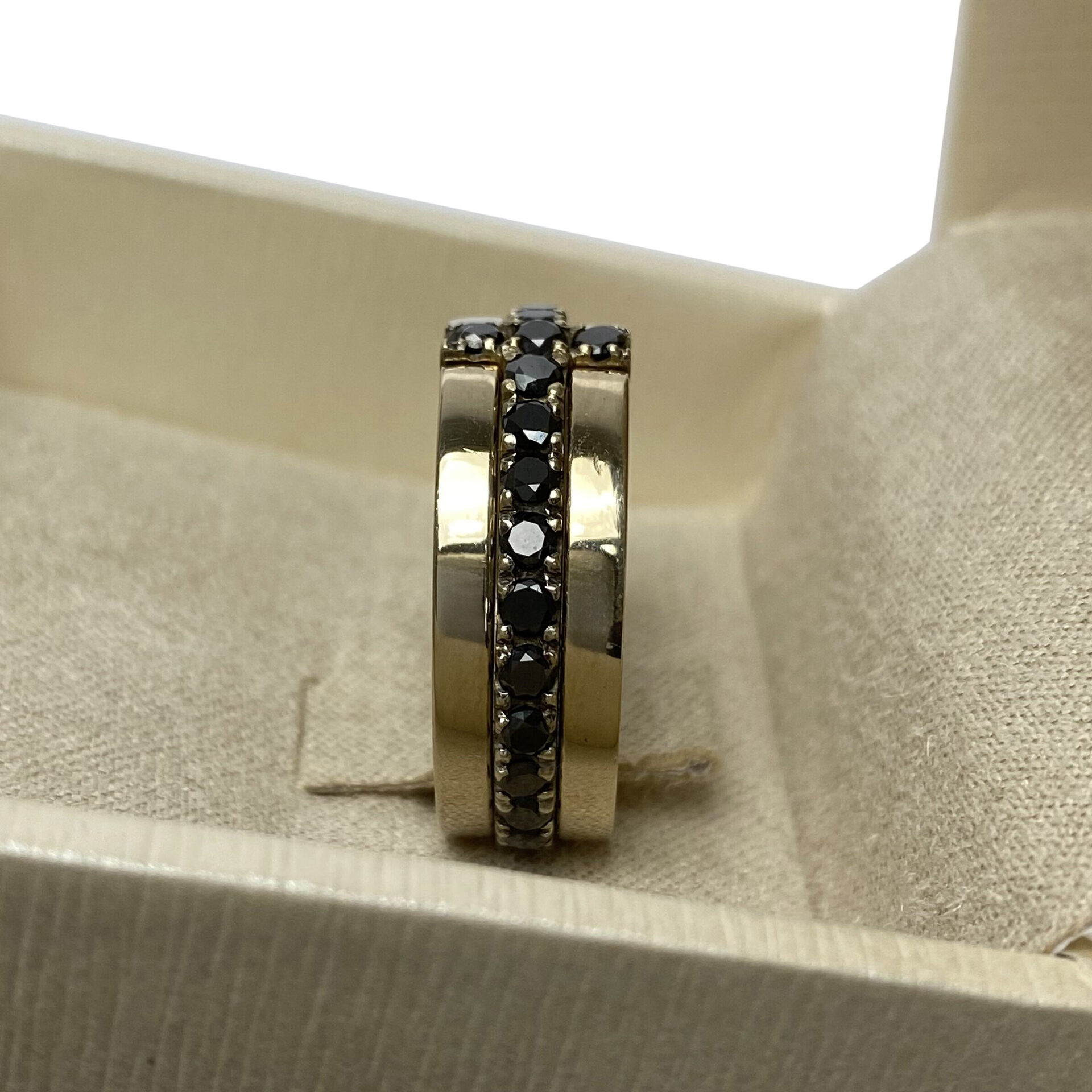 Aliança Cruz Diamantes Negros