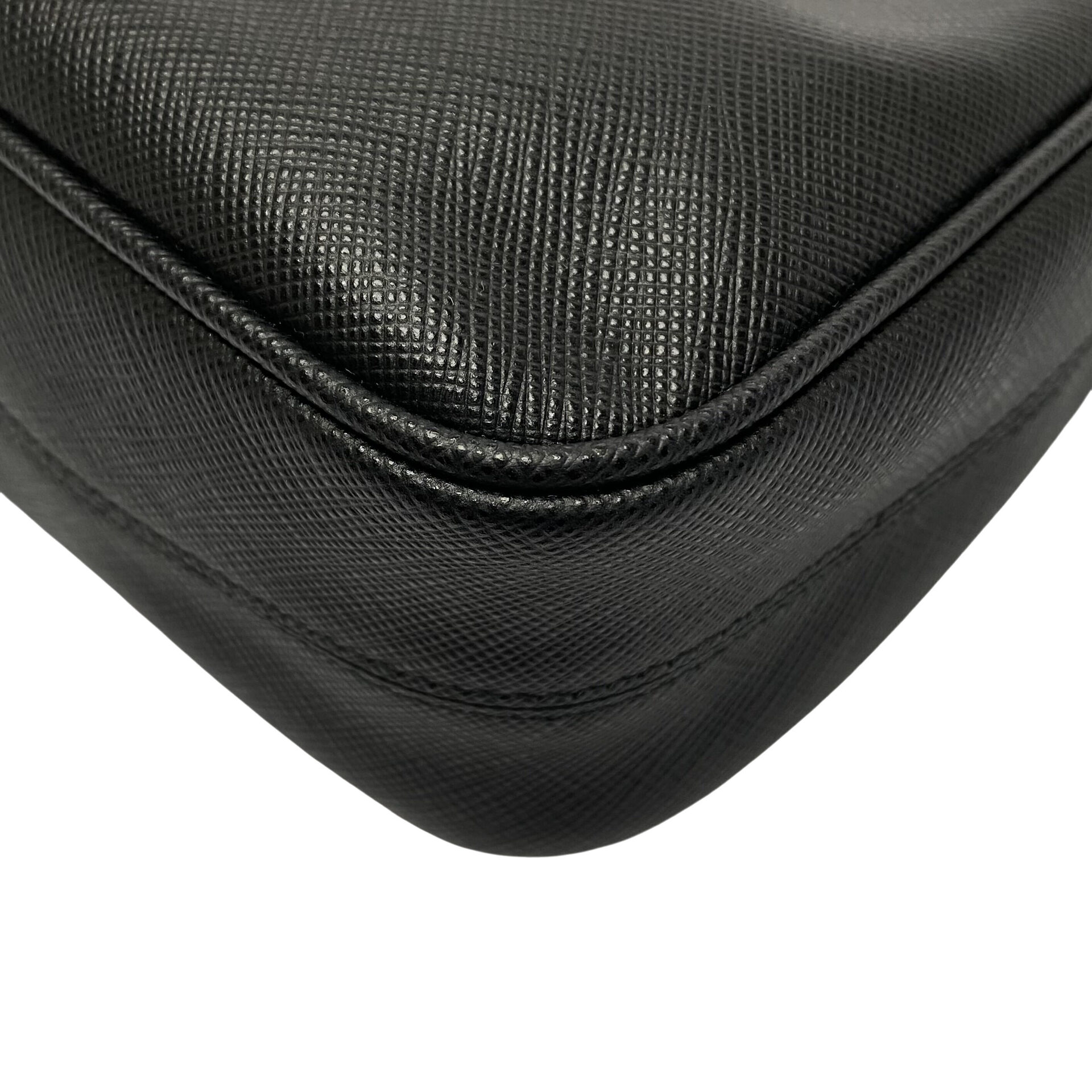 Bolsa Prada Re-Edition 2005 Preta