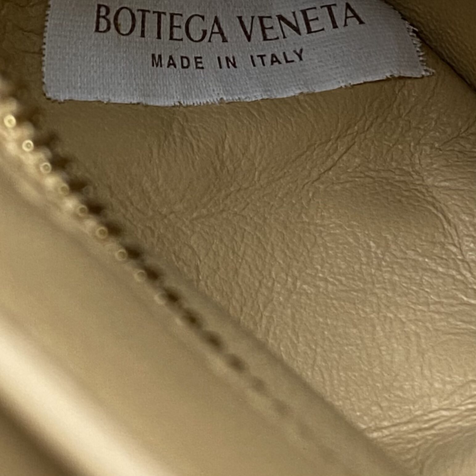 Bolsa Bottega Veneta Cassette Bege
