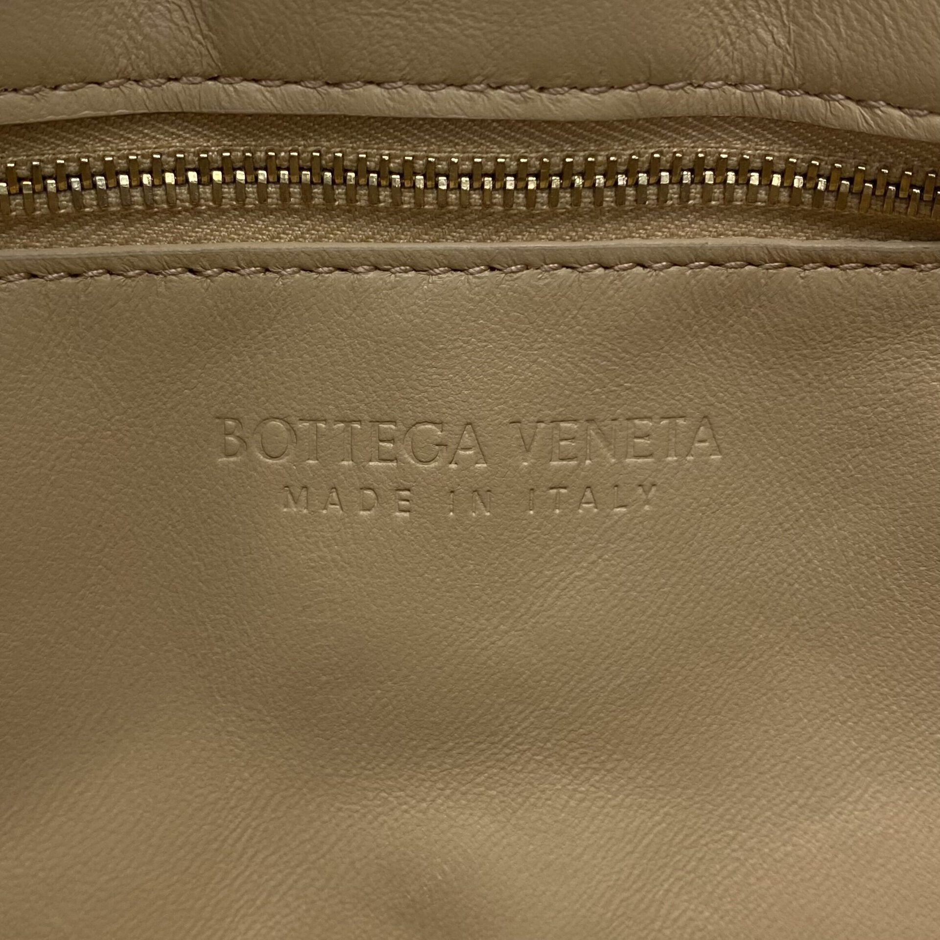 Bolsa Bottega Veneta Cassette Bege