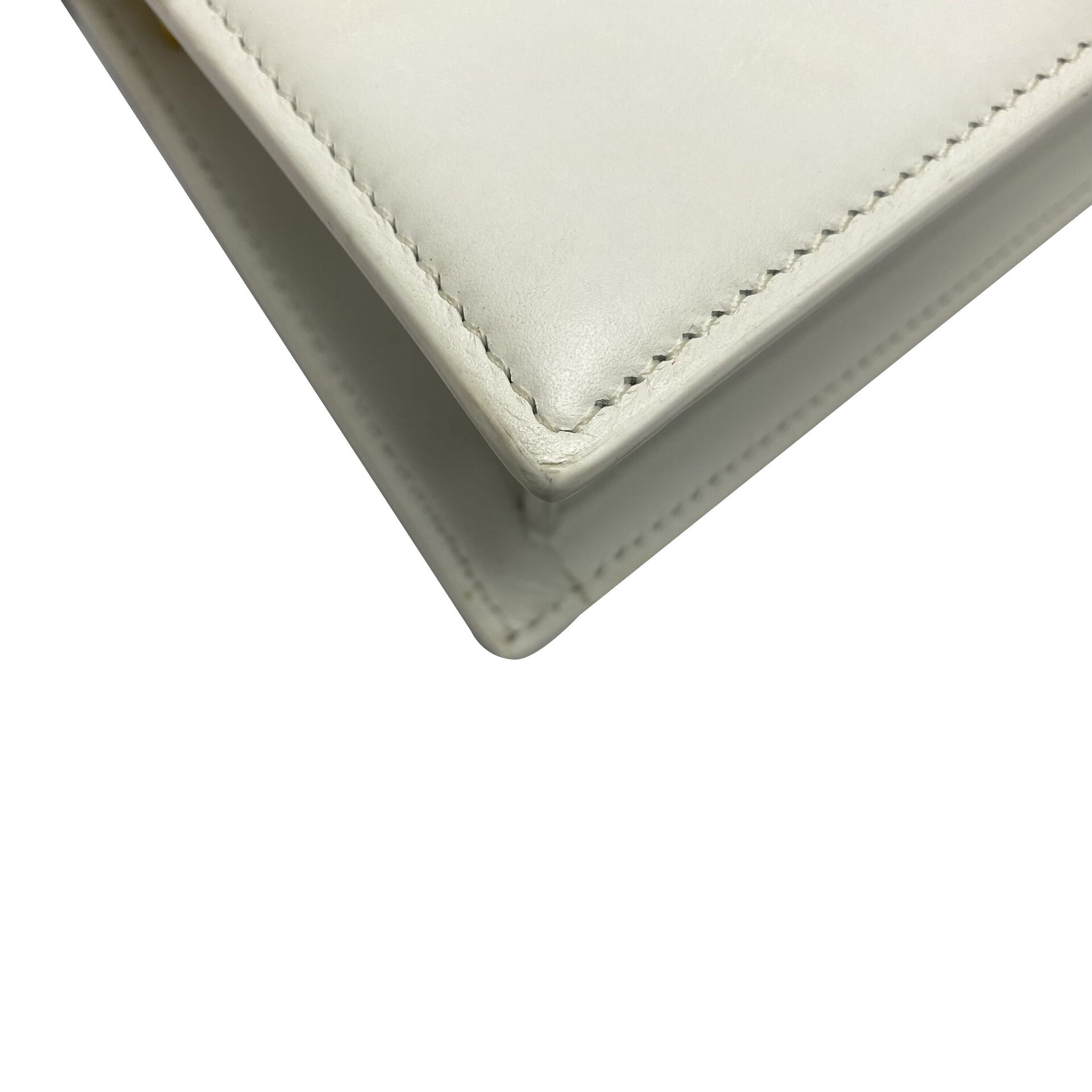 Bolsa Jacquemus Le Grand Bambino Branca