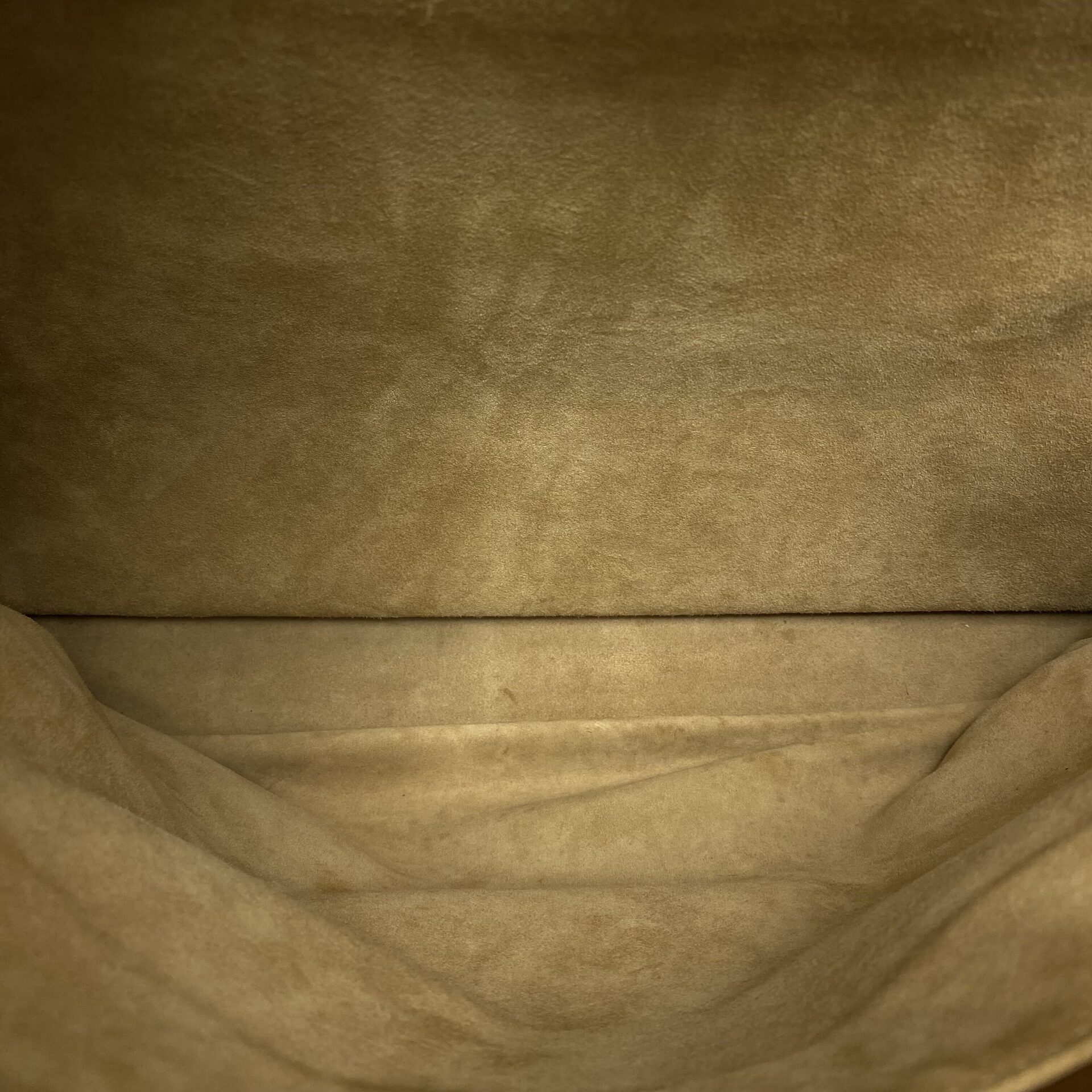 Bolsa Fendi Peekaboo Marrom