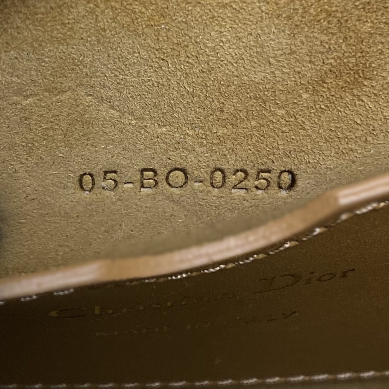 Bolsa Christian Dior Bobby Medium Caramelo