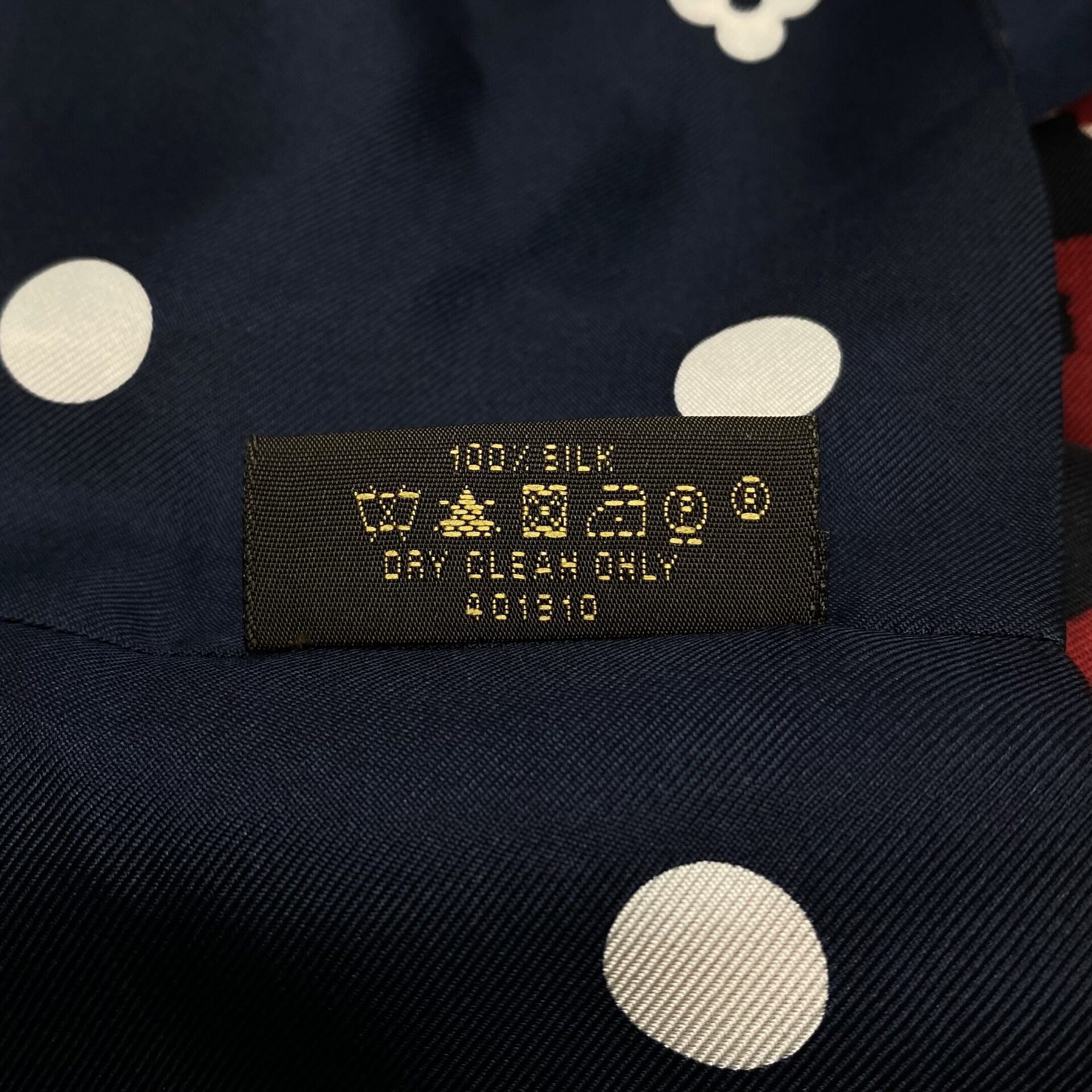 Lenço Louis Vuitton Dupla Face