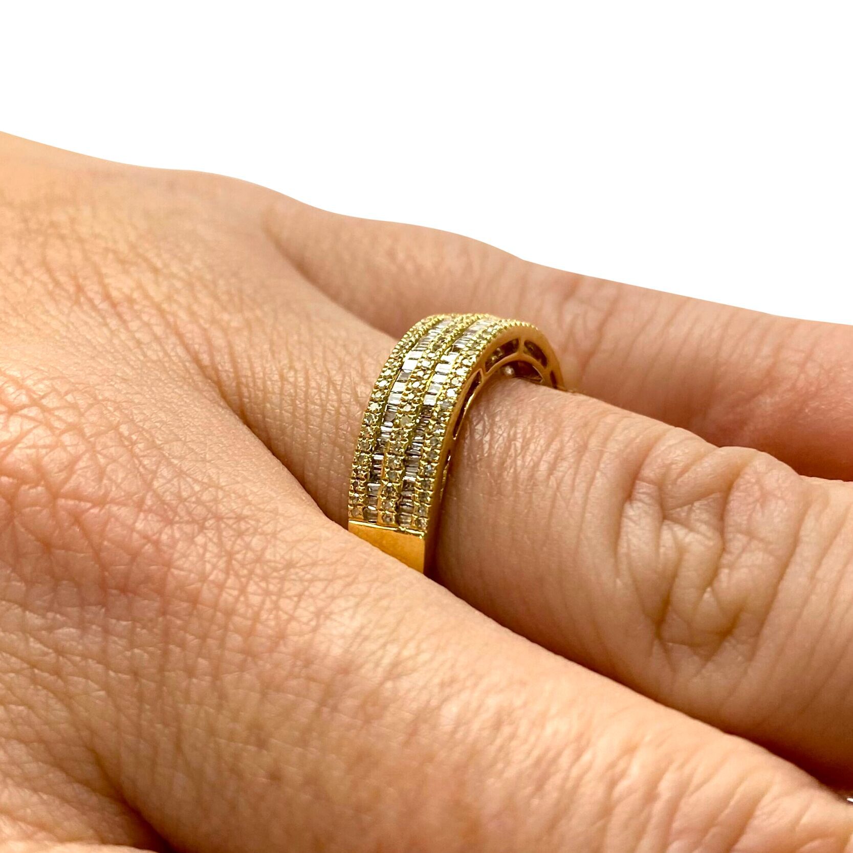 Meia Aliança Diamantes Baguetes