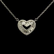 Colar Coração Diamantes Baguetes