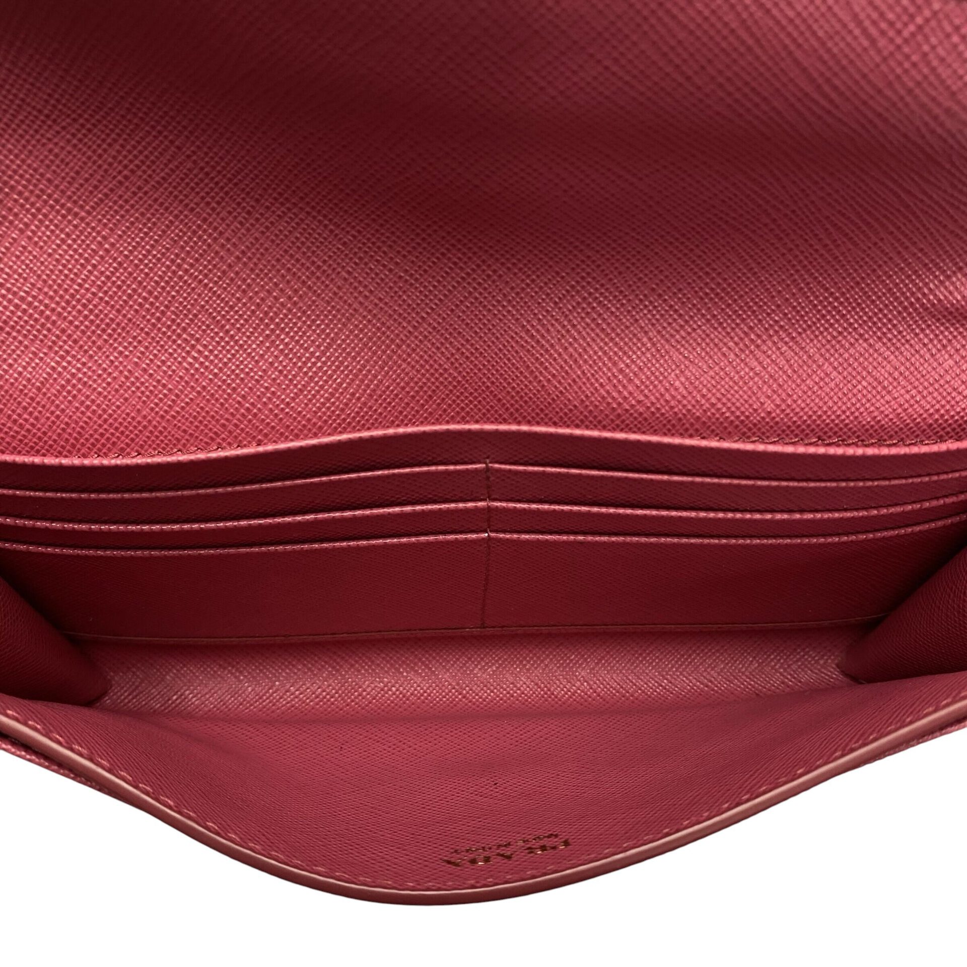 Carteira Prada Couro Saffiano Rosa