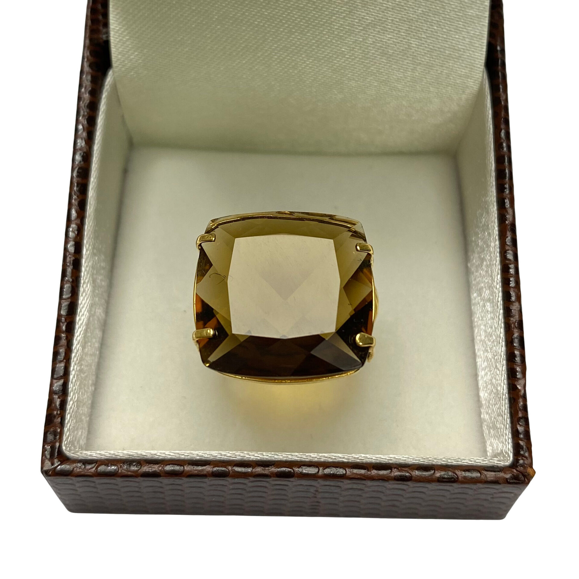 Anel Ouro Amarelo com Citrino