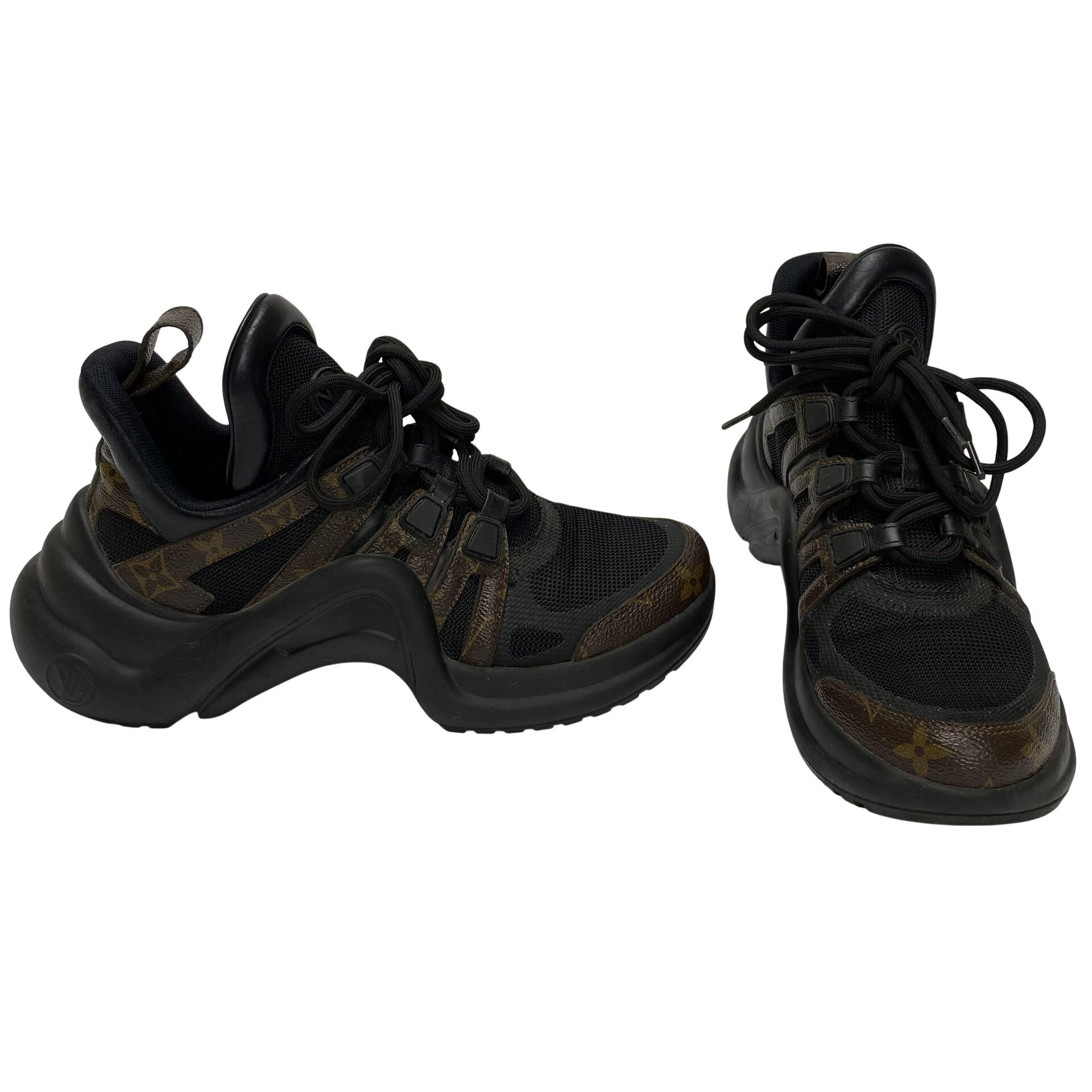 Tênis Louis Vuitton Archlight Preto