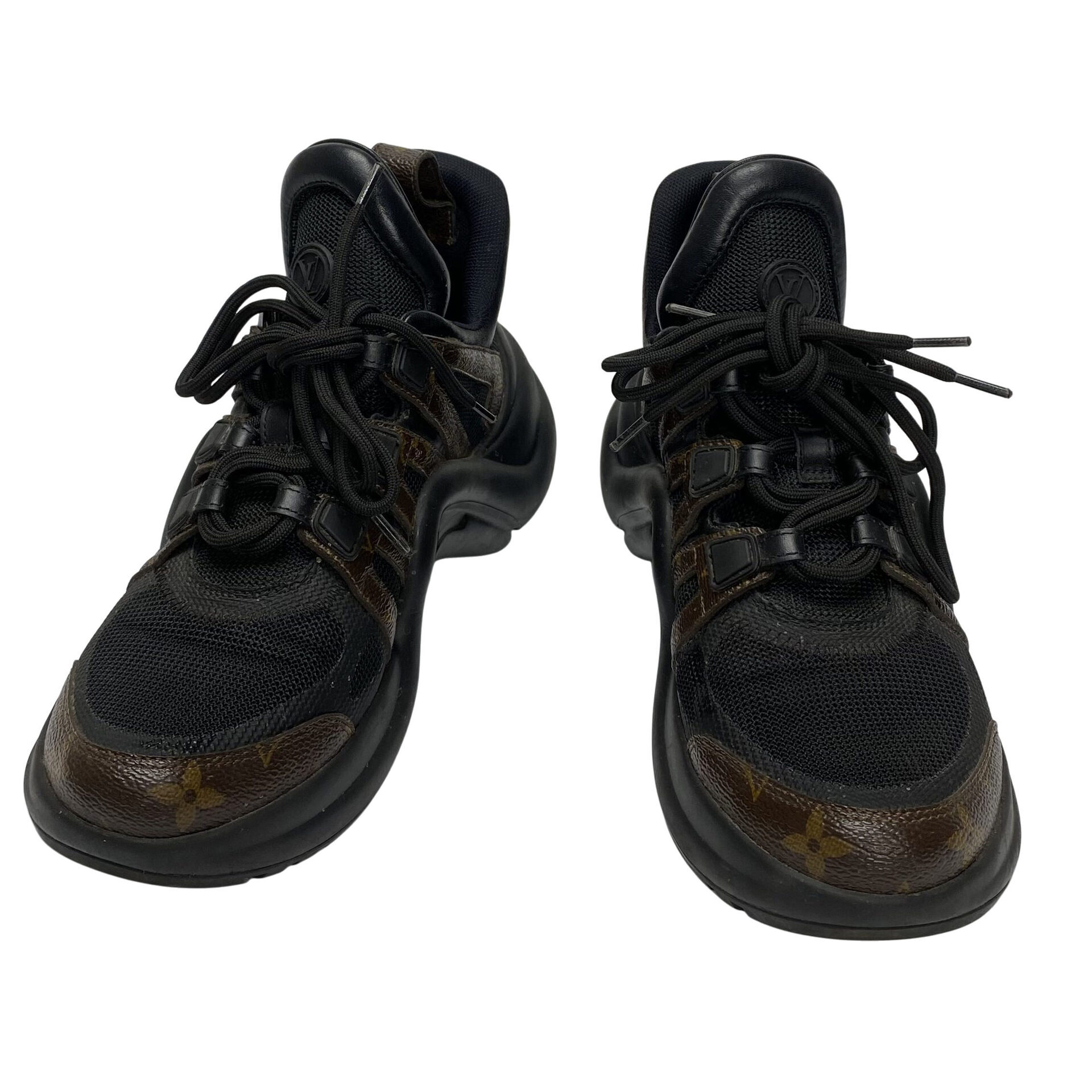 Tênis Louis Vuitton Archlight Preto