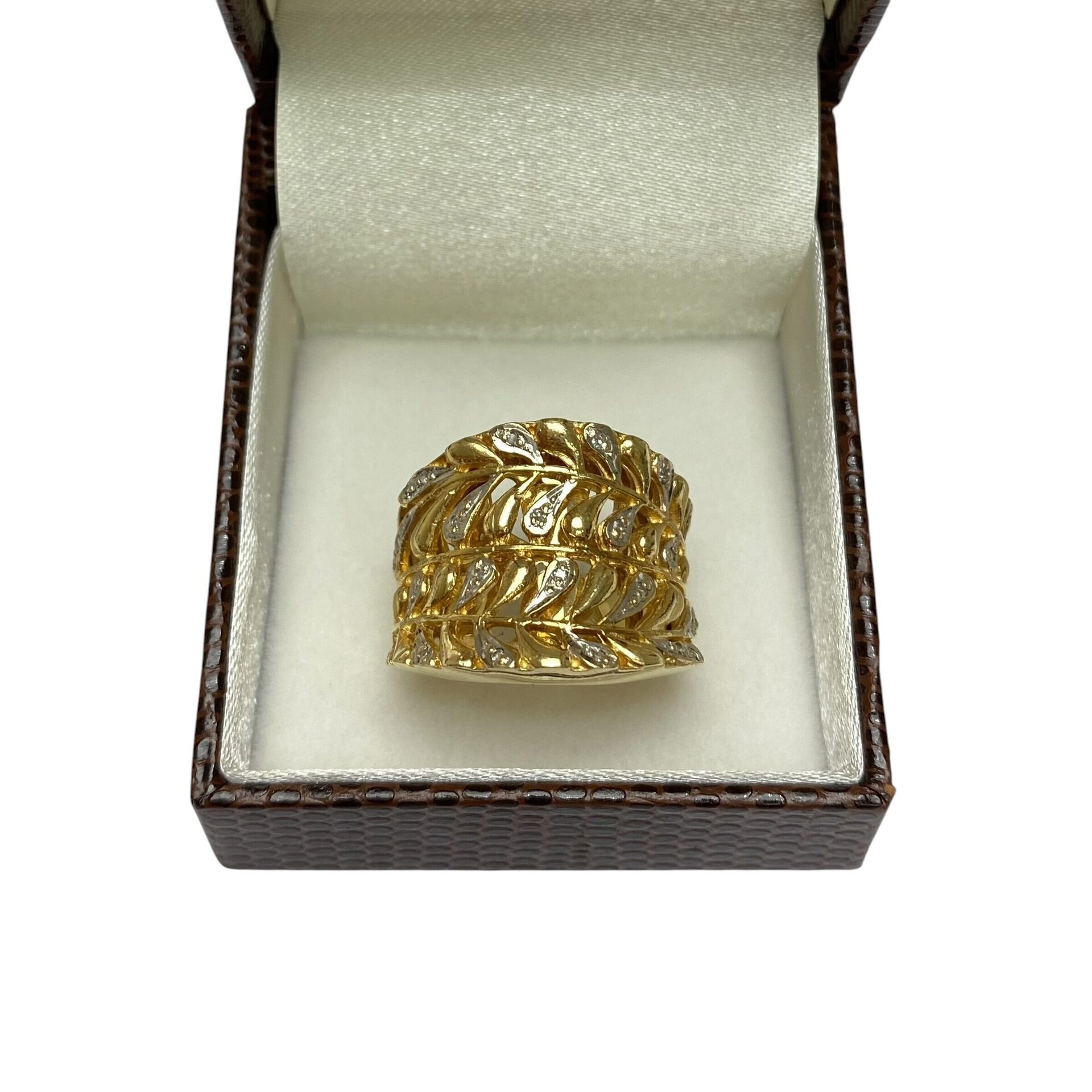 Anel Ouro Amarelo com Diamantes