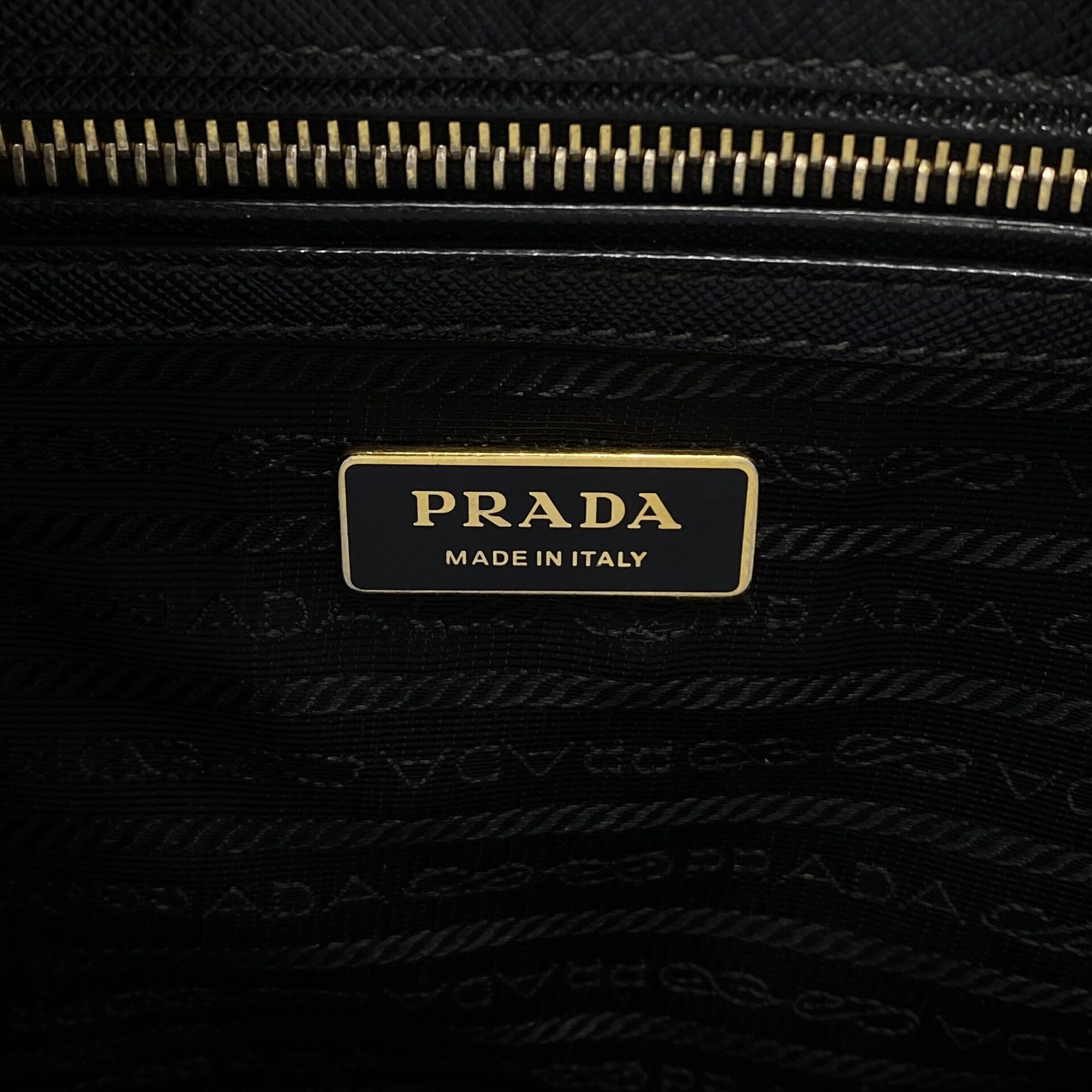 Bolsa Prada Galleria Couro Saffiano Preta