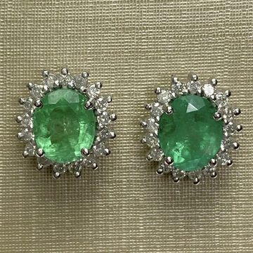 Par de Brincos Esmeraldas Colombianas - 2.55 ct.