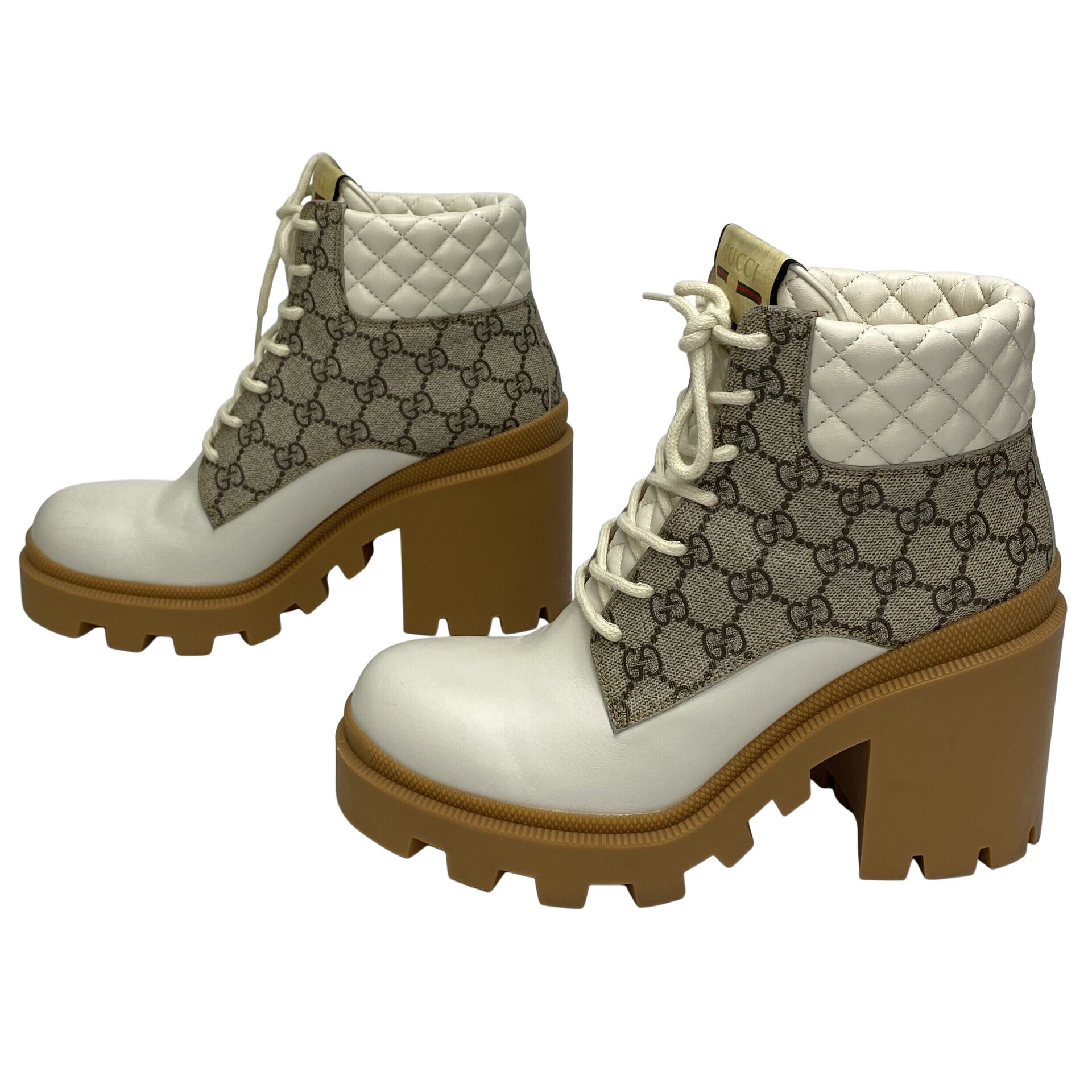 Bota Gucci GG Supreme Combat e Couro Off White