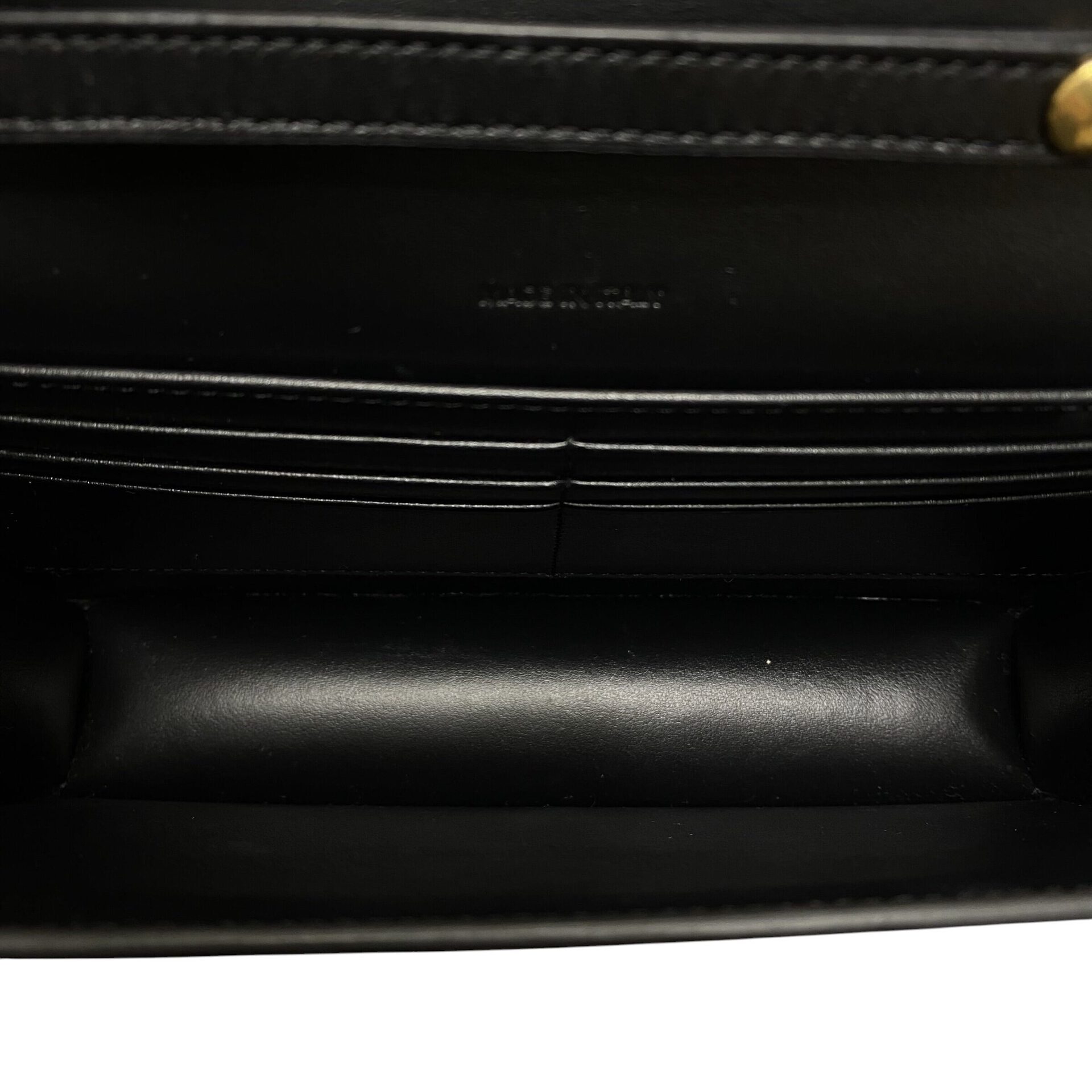 Bolsa Celine Triomphe Margo Wallet Chain Preta