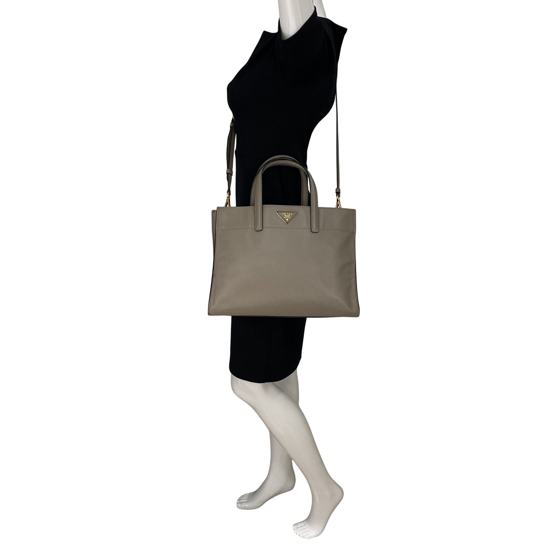 Bolsa Prada Saffiano Soft Leather Tote Cinza