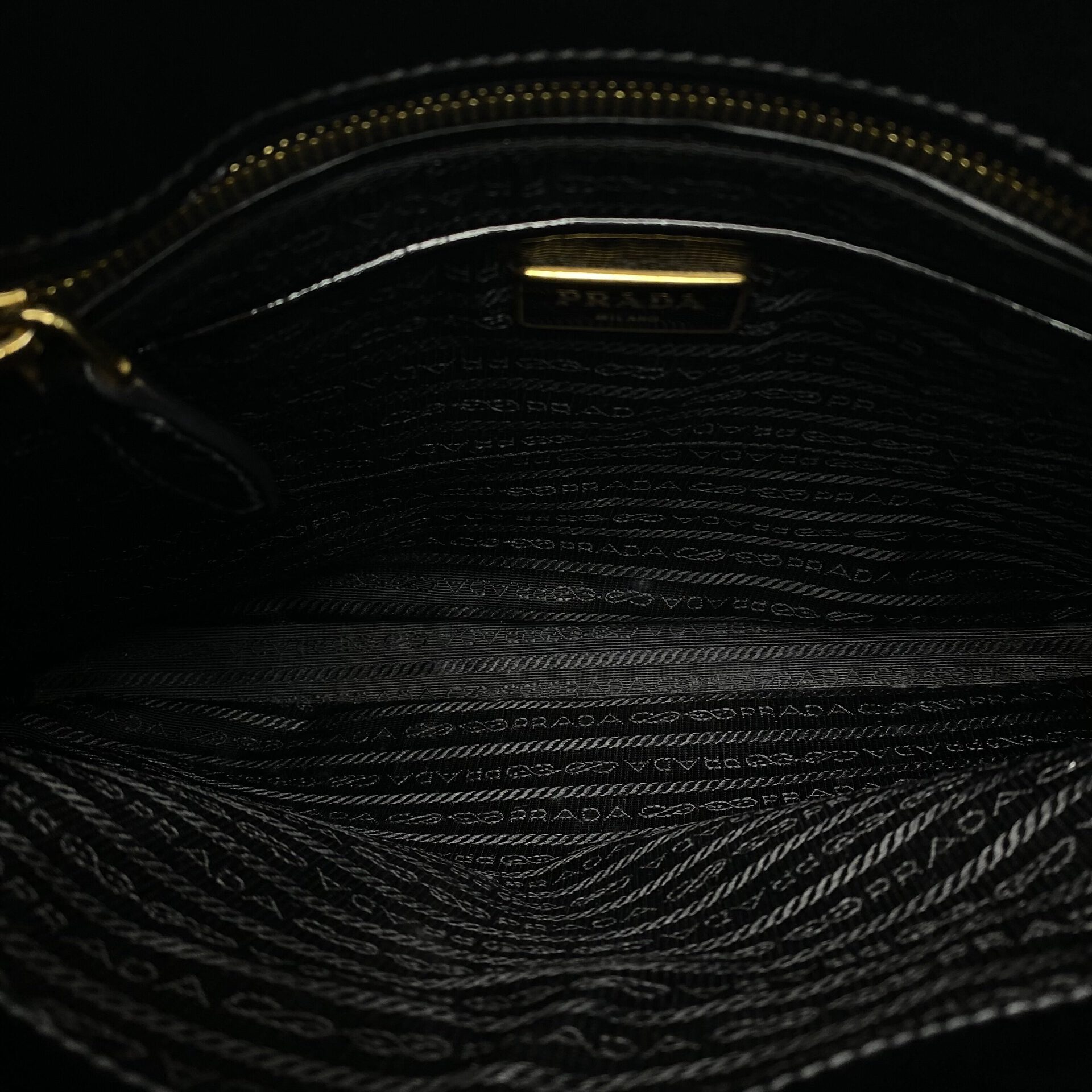 Bolsa Prada Saffiano Vernice Parabole Preta