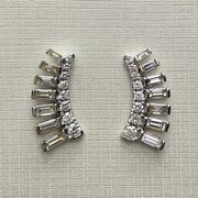 Par de Brincos Ear Cuff Diamantes Baguetes