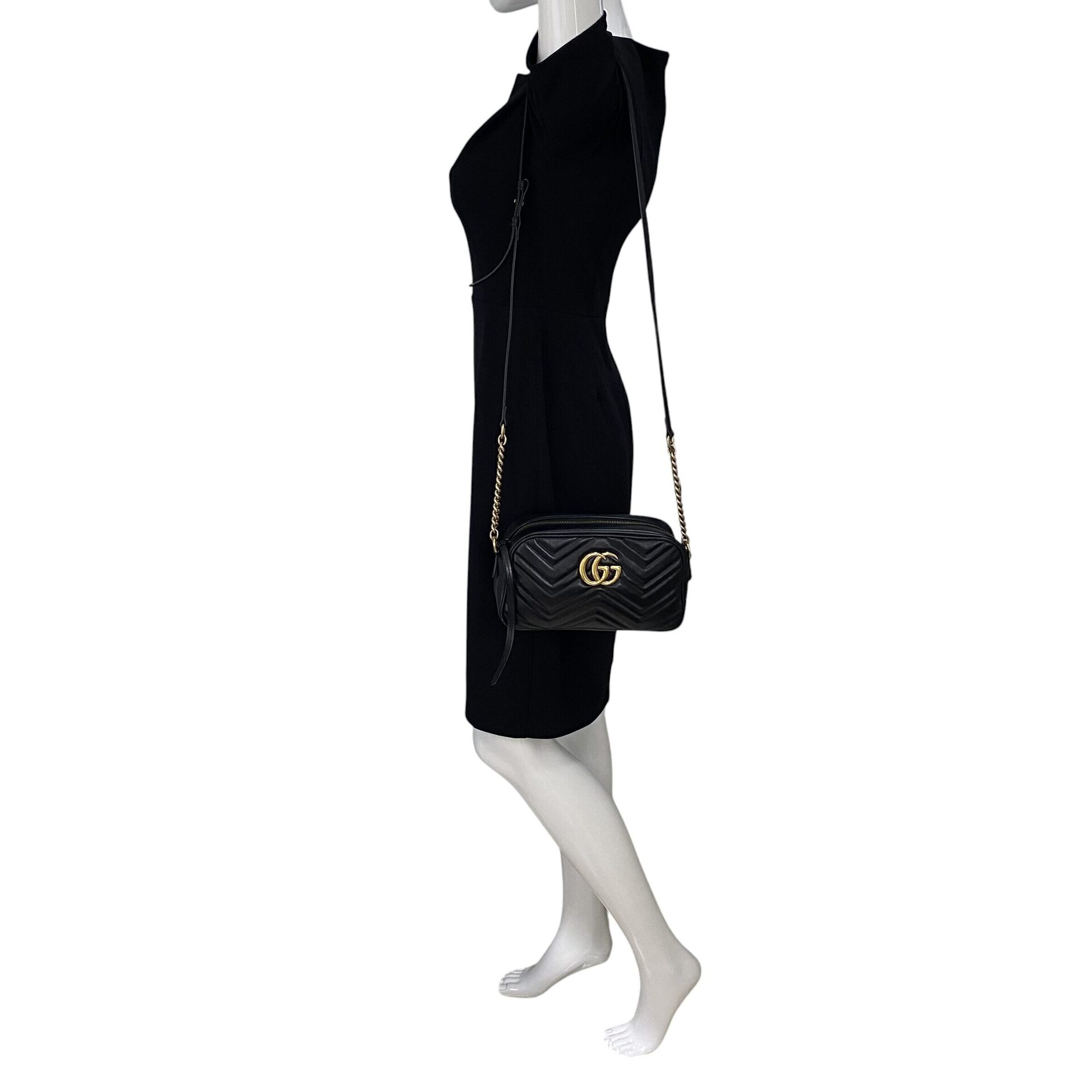 Bolsa Gucci GG Marmont Preta