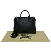Bolsa Burberry Banner Couro Preta