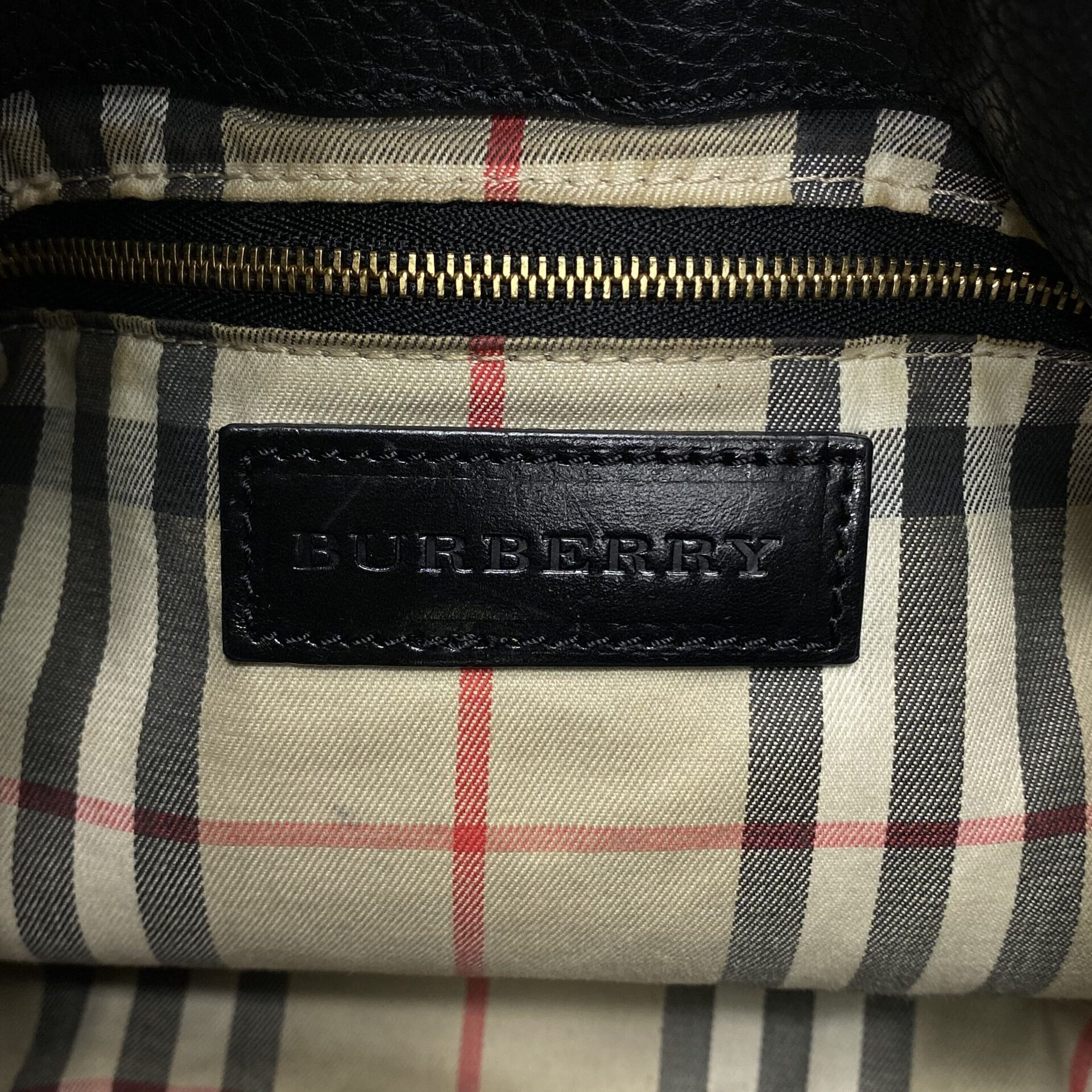 Bolsa Burberry Willenmore Couro Preto