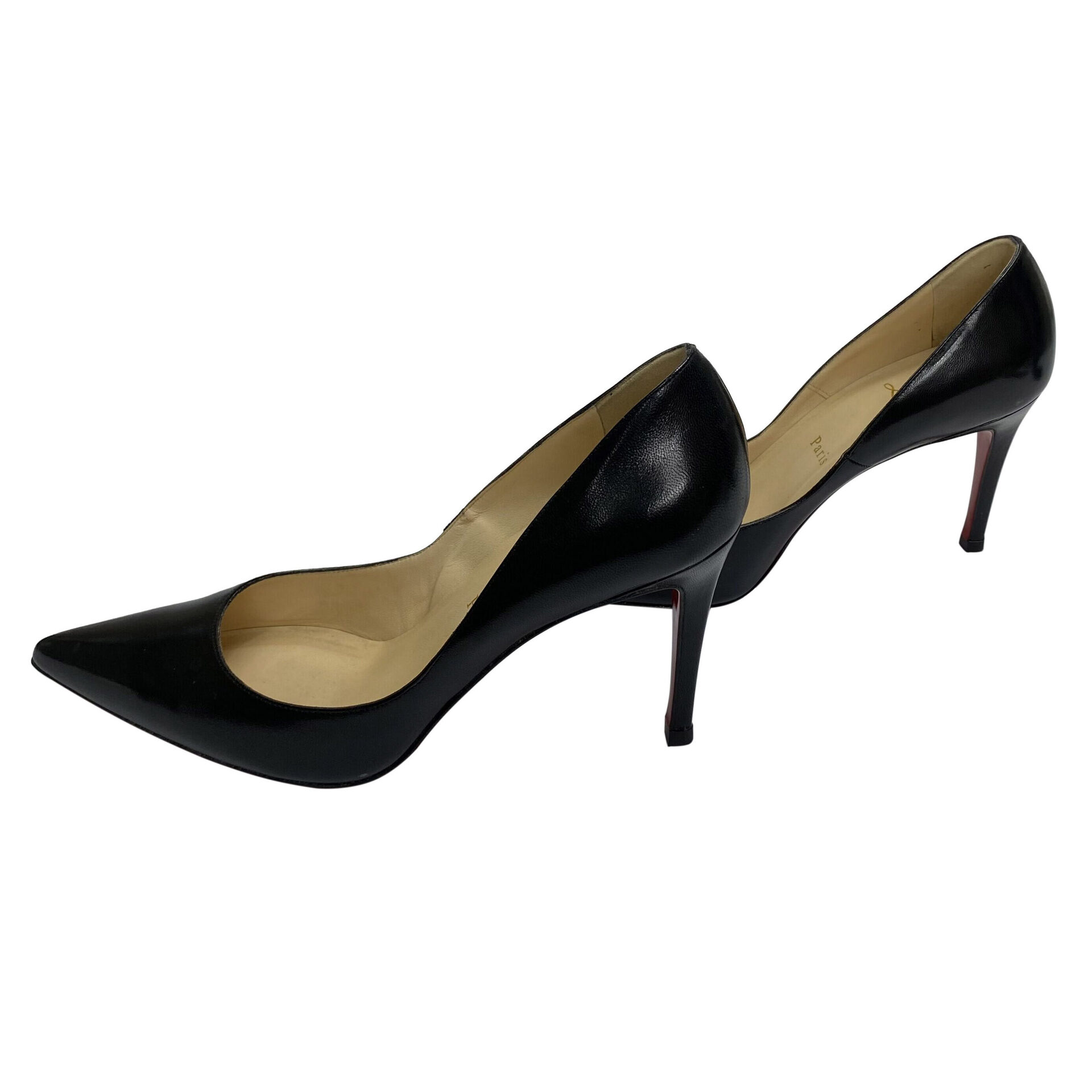 Scarpin Christian Louboutin Couro Preto