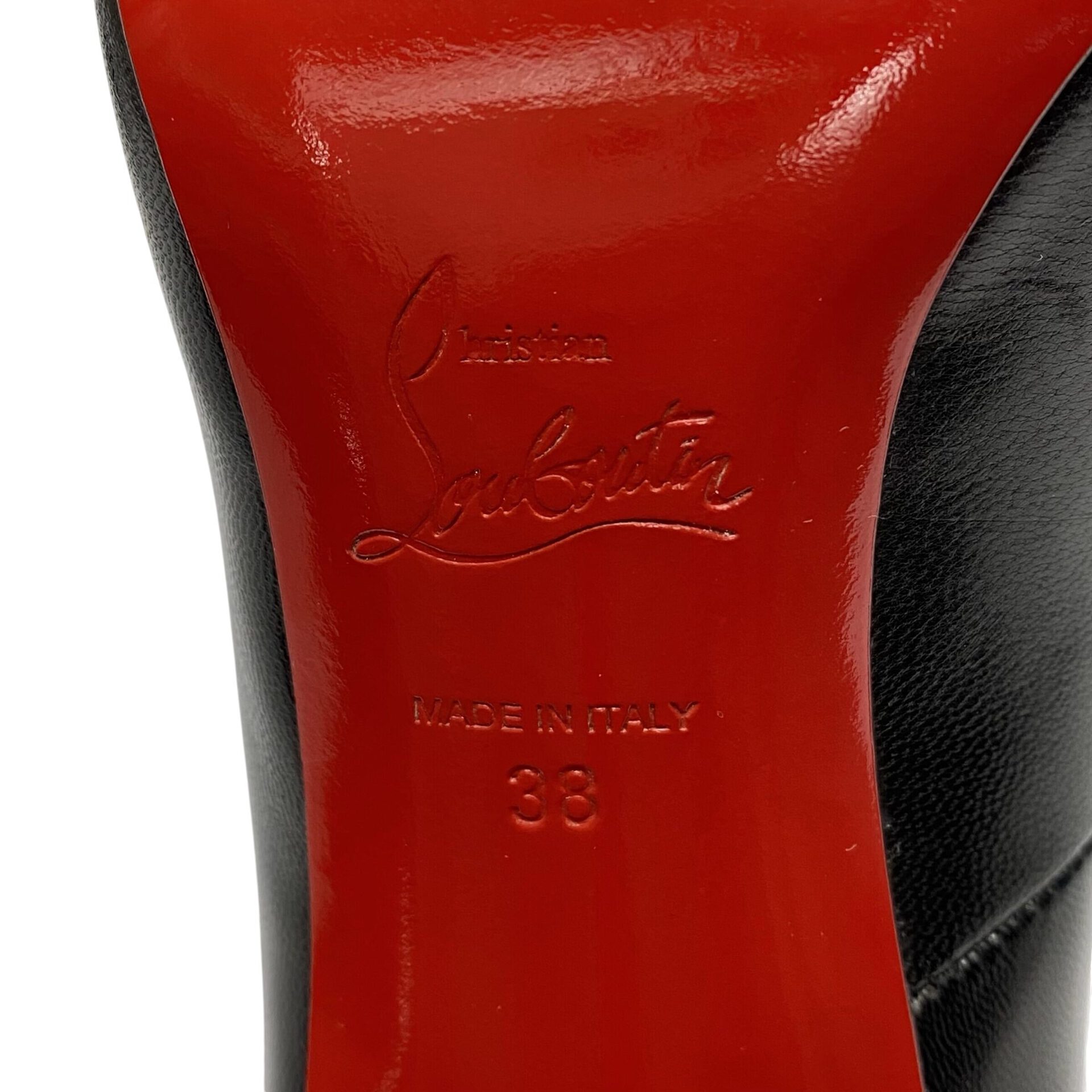 Scarpin Christian Louboutin Couro Preto