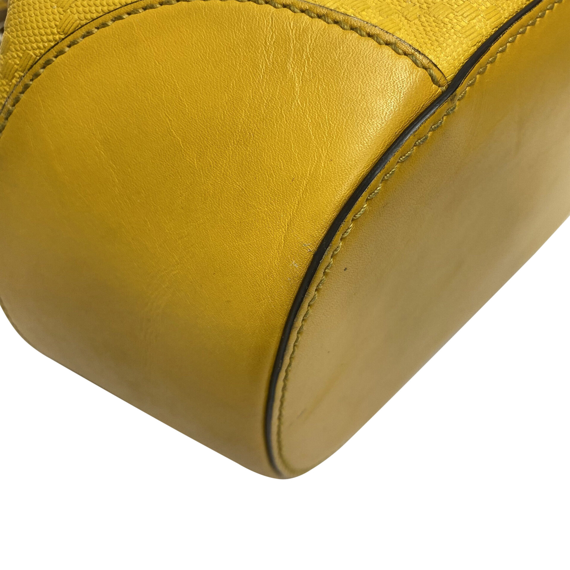 Bolsa Gucci Bucket Diamante Amarela