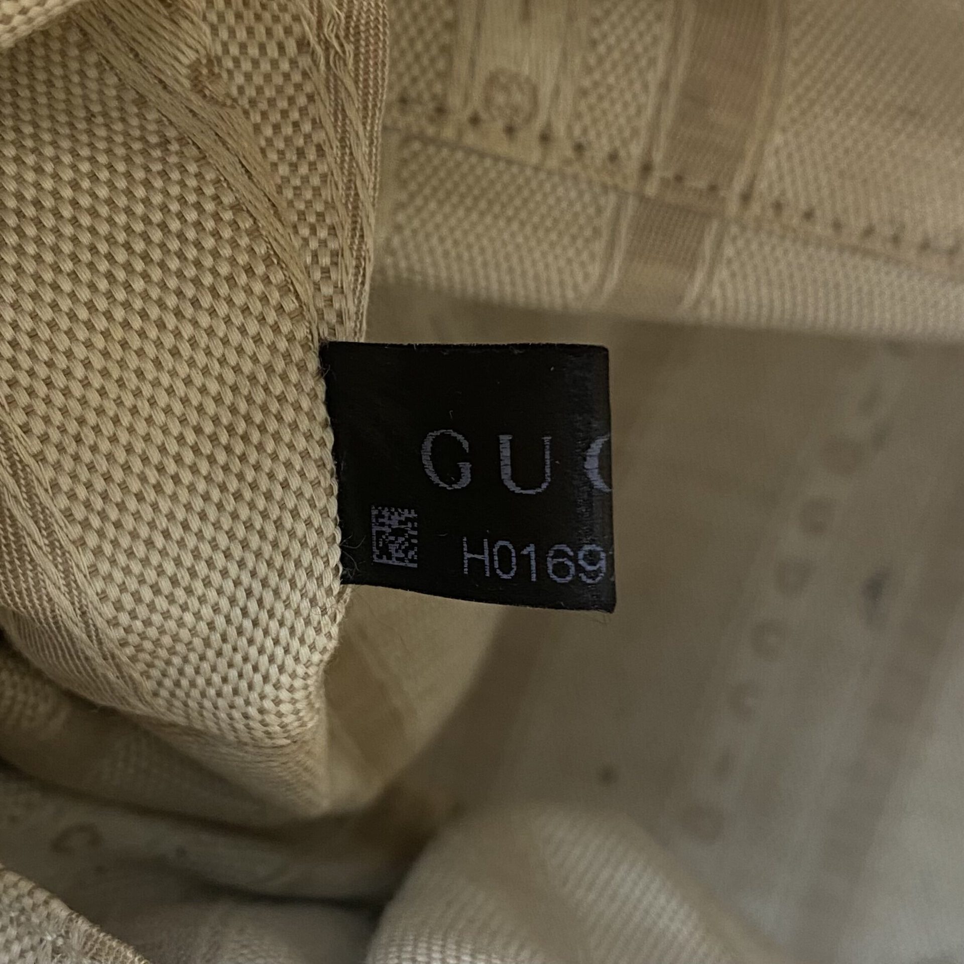 Bolsa Gucci Bucket Diamante Amarela