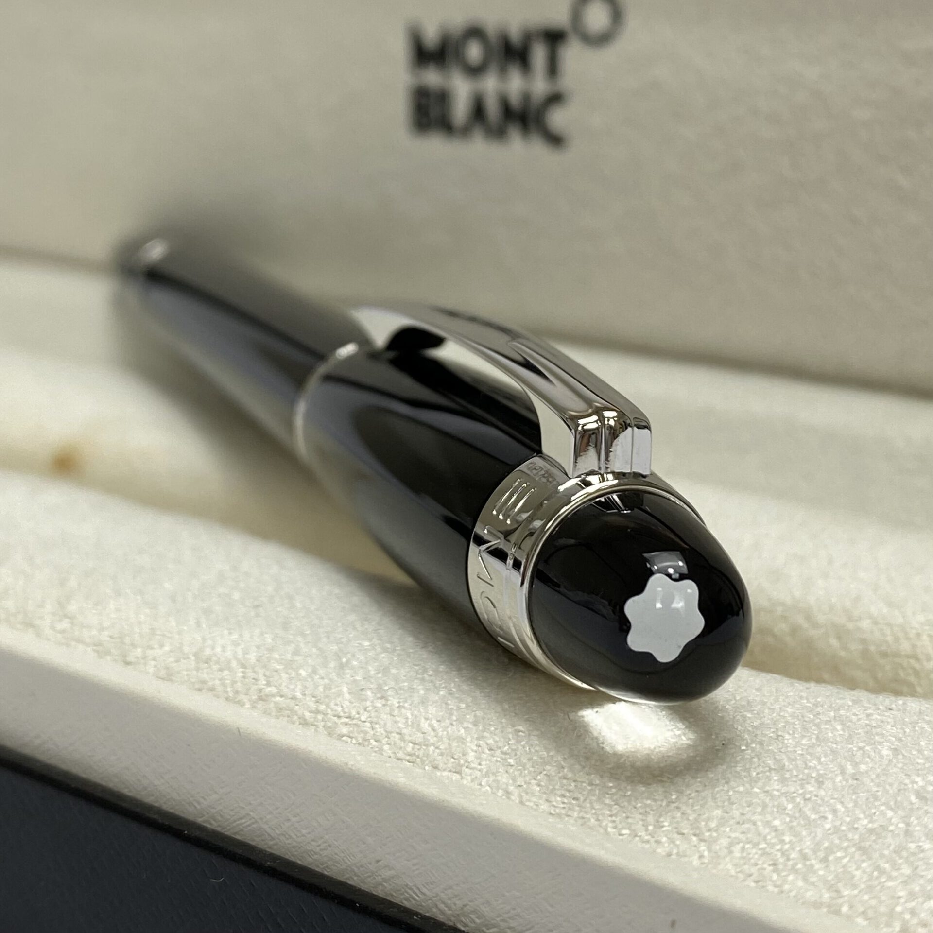 Caneta Montblanc Meisterstuck Classique
