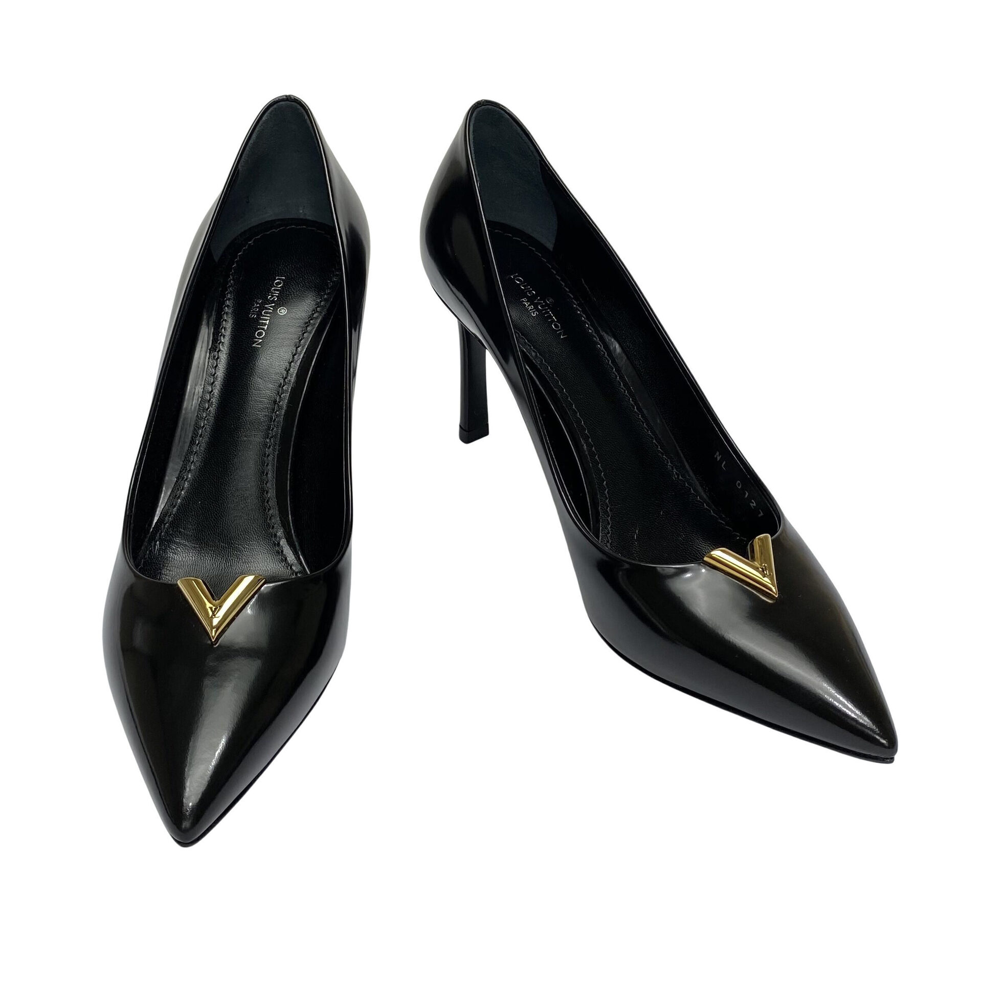 Scarpin Louis Vuitton Verniz Preto