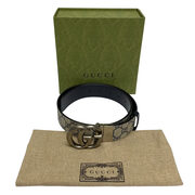 Cinto Gucci GG Monograma Reversível