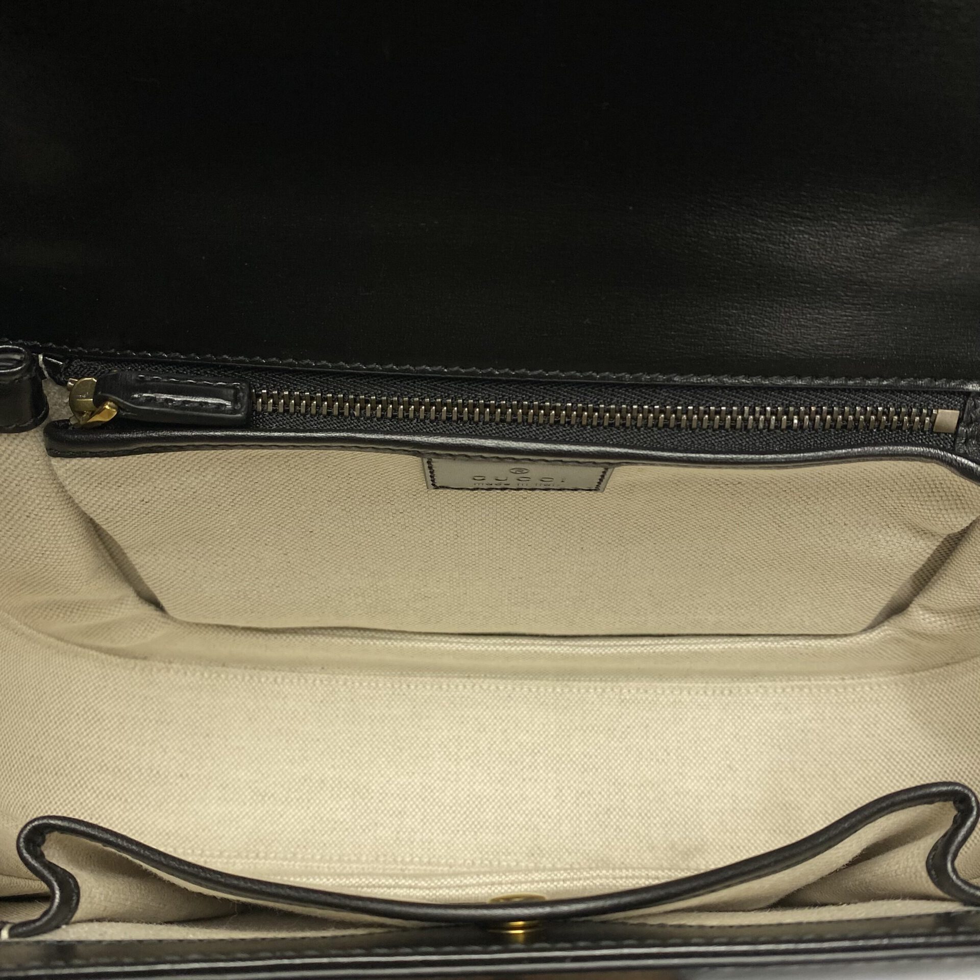 Bolsa Gucci Bamboo 1947 Preta