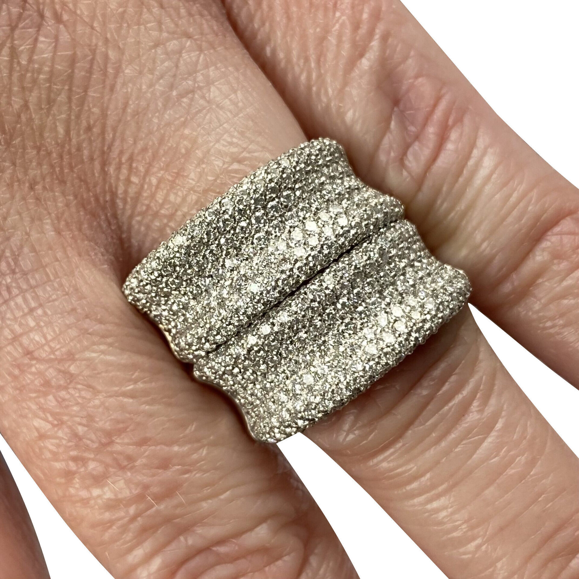 Anel Ouro Branco com Diamantes