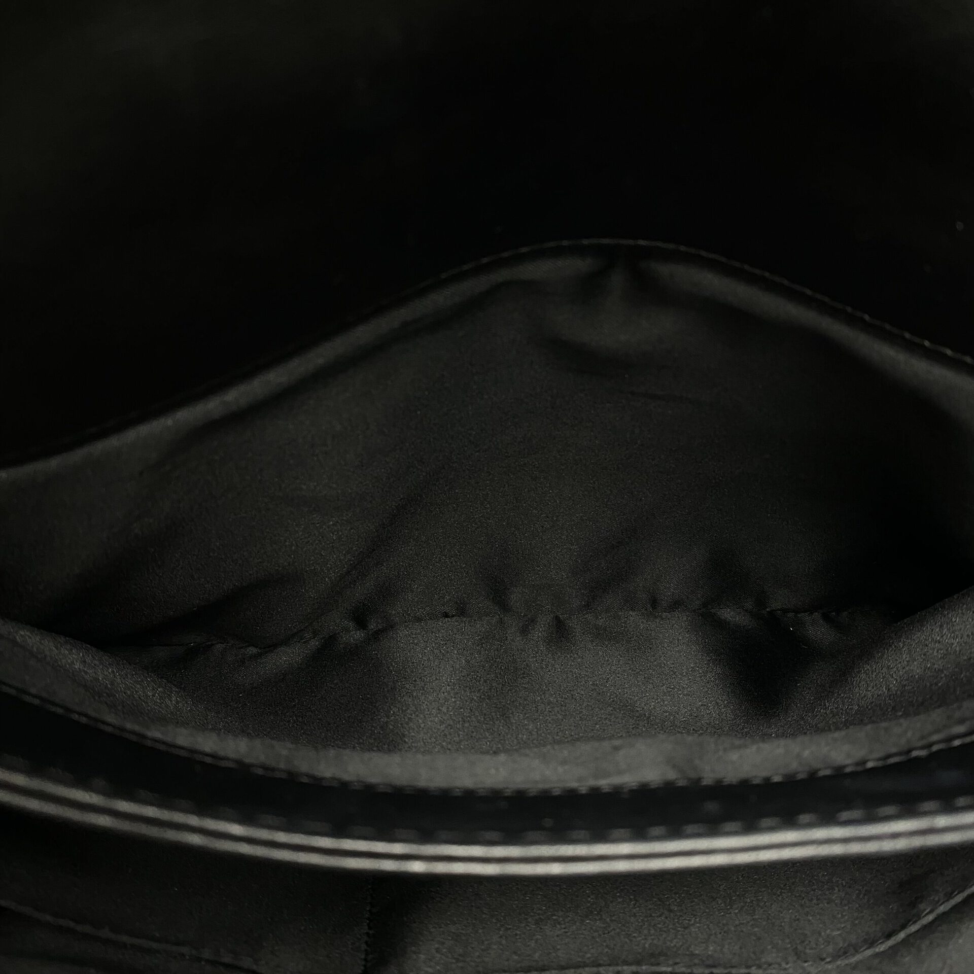 Bolsa Chanel Coco Loop Flap