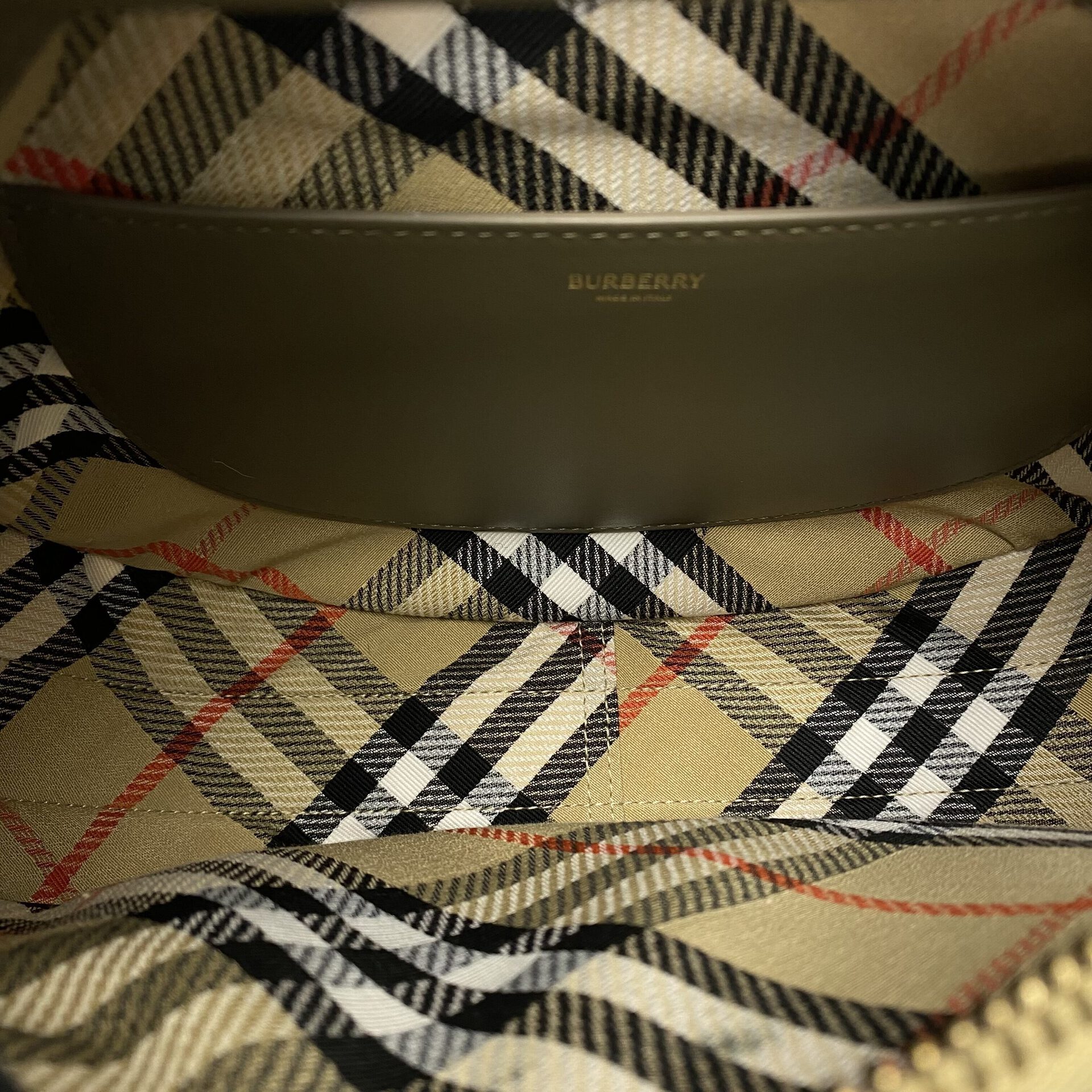 Bolsa Burberry B Clip
