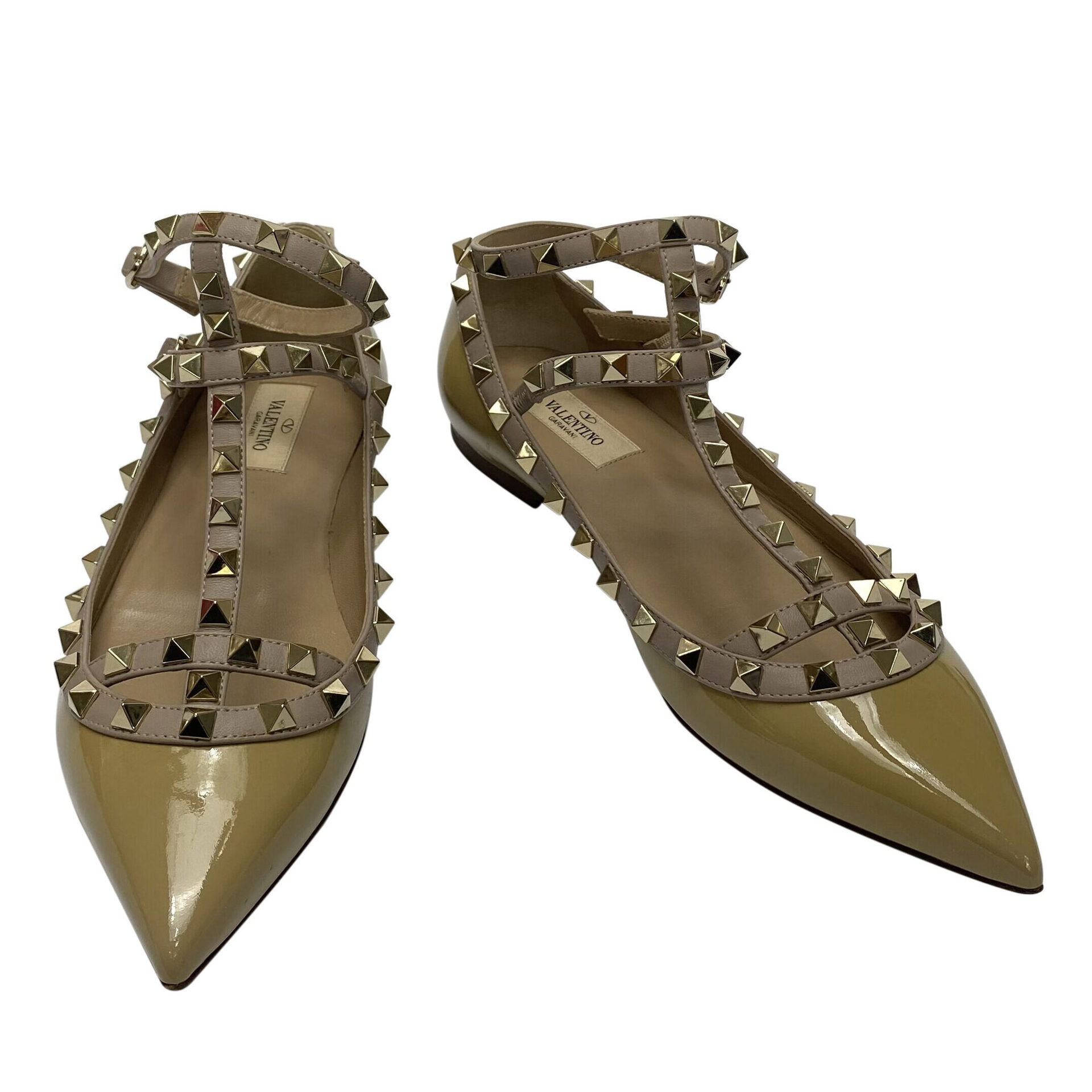 Sapatilha Valentino Garavani Rockstud Nude