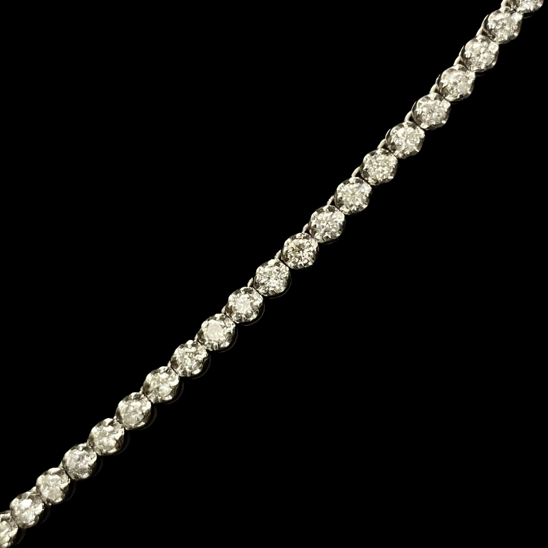 Colar Riviera com Esmeraldas - 3.72 ct.