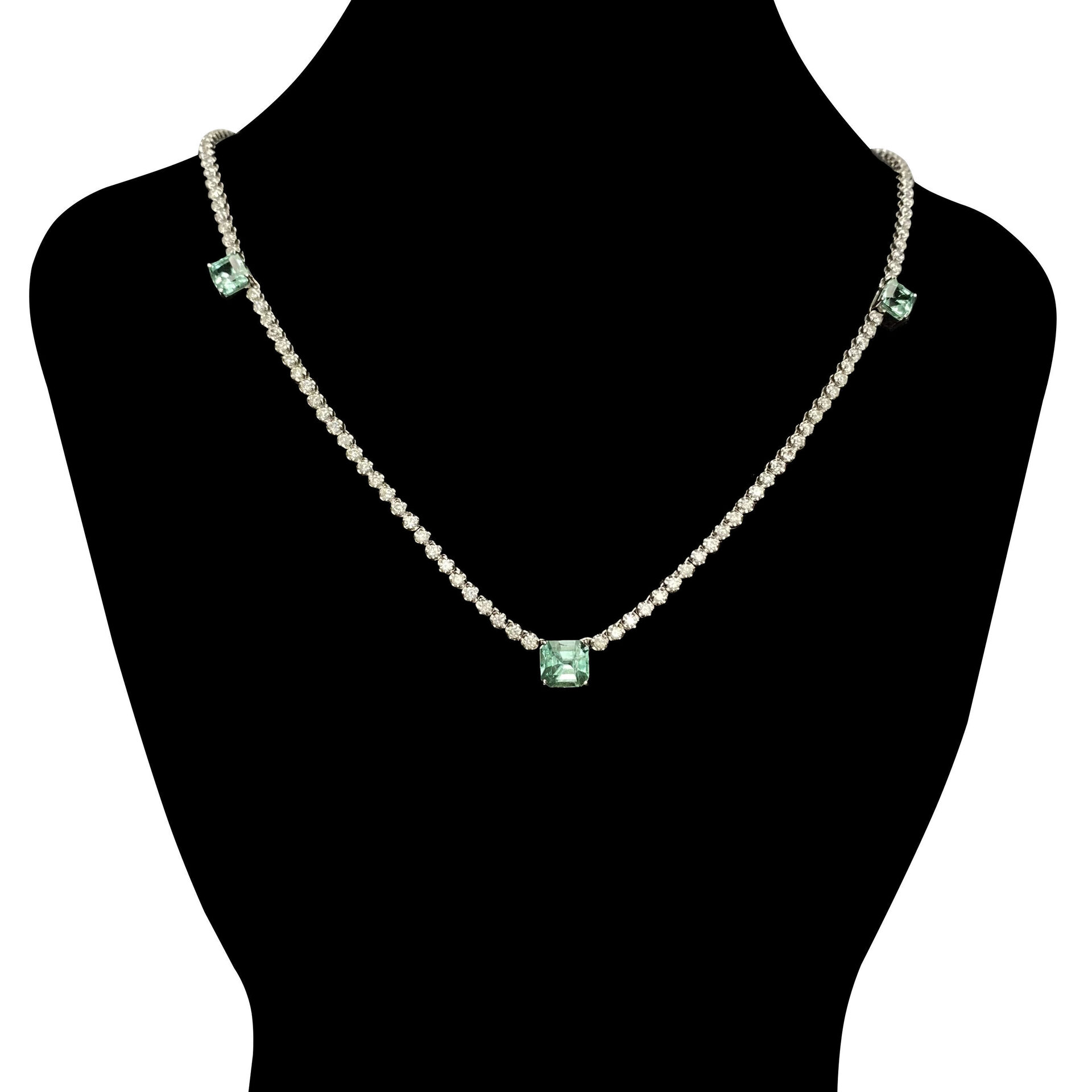Colar Riviera com Esmeraldas - 3.72 ct.