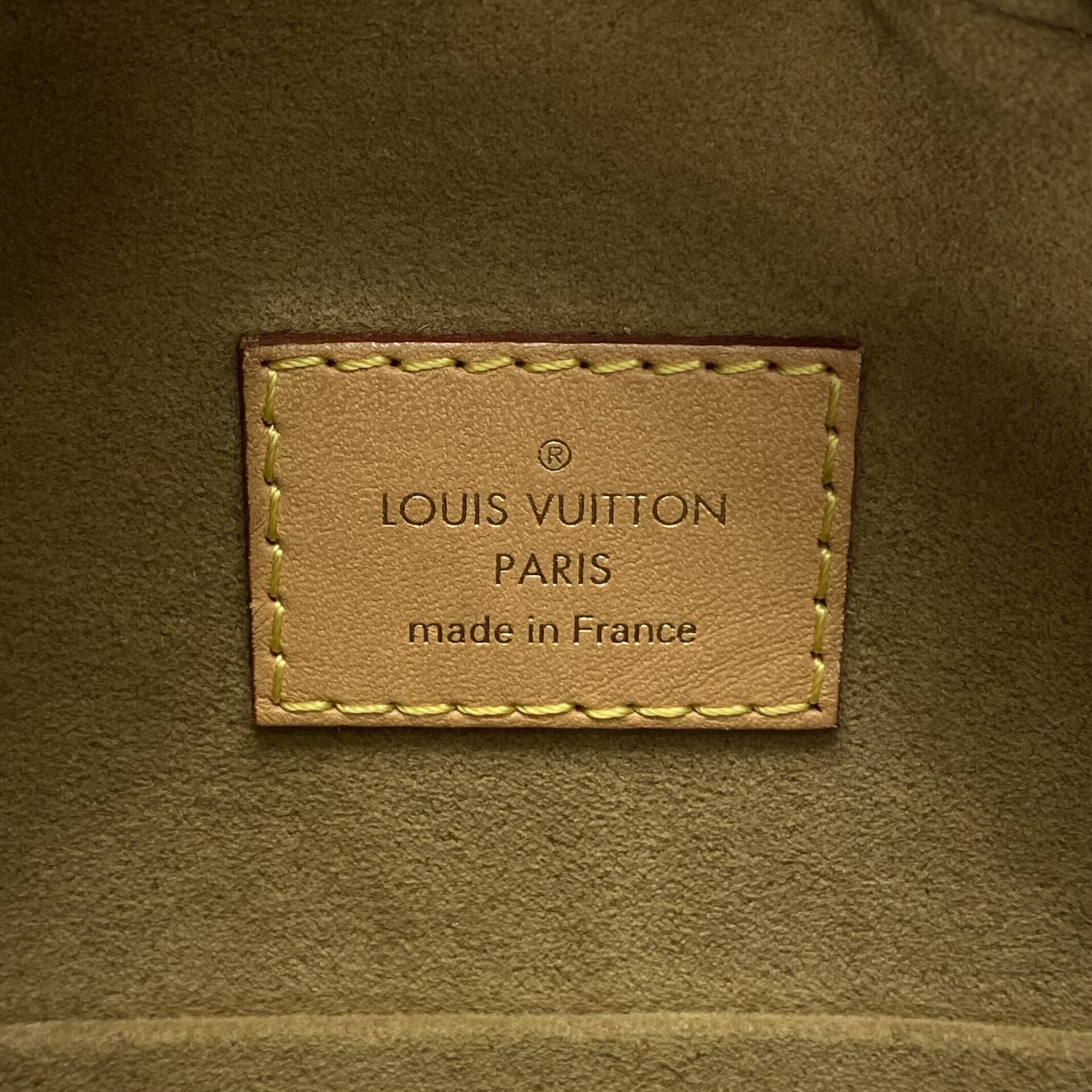 Bolsa Louis Vuitton Boite Chapeau Souple Monograma