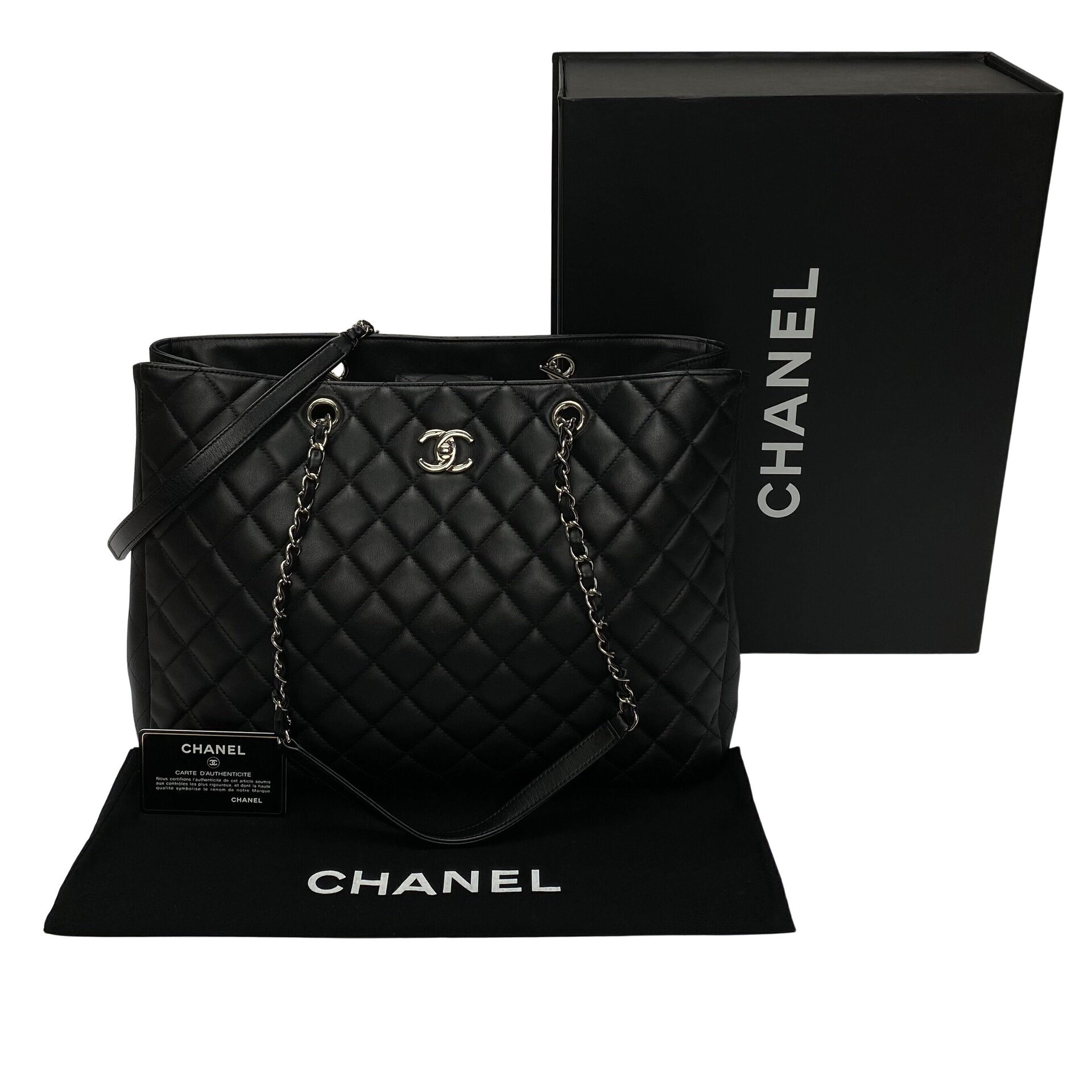 Bolsa Chanel Timeless Preta