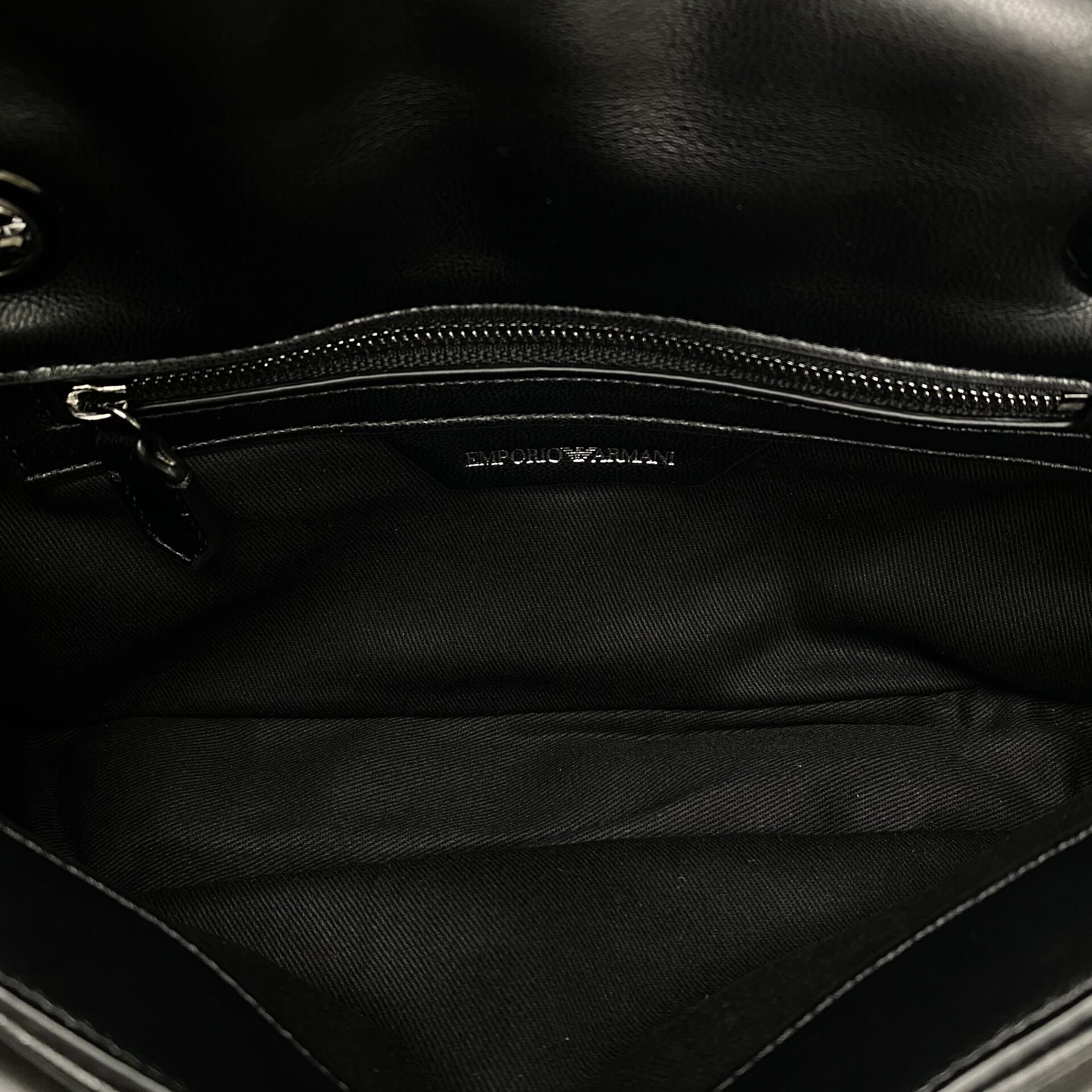 Bolsa Emporio Armani Preta