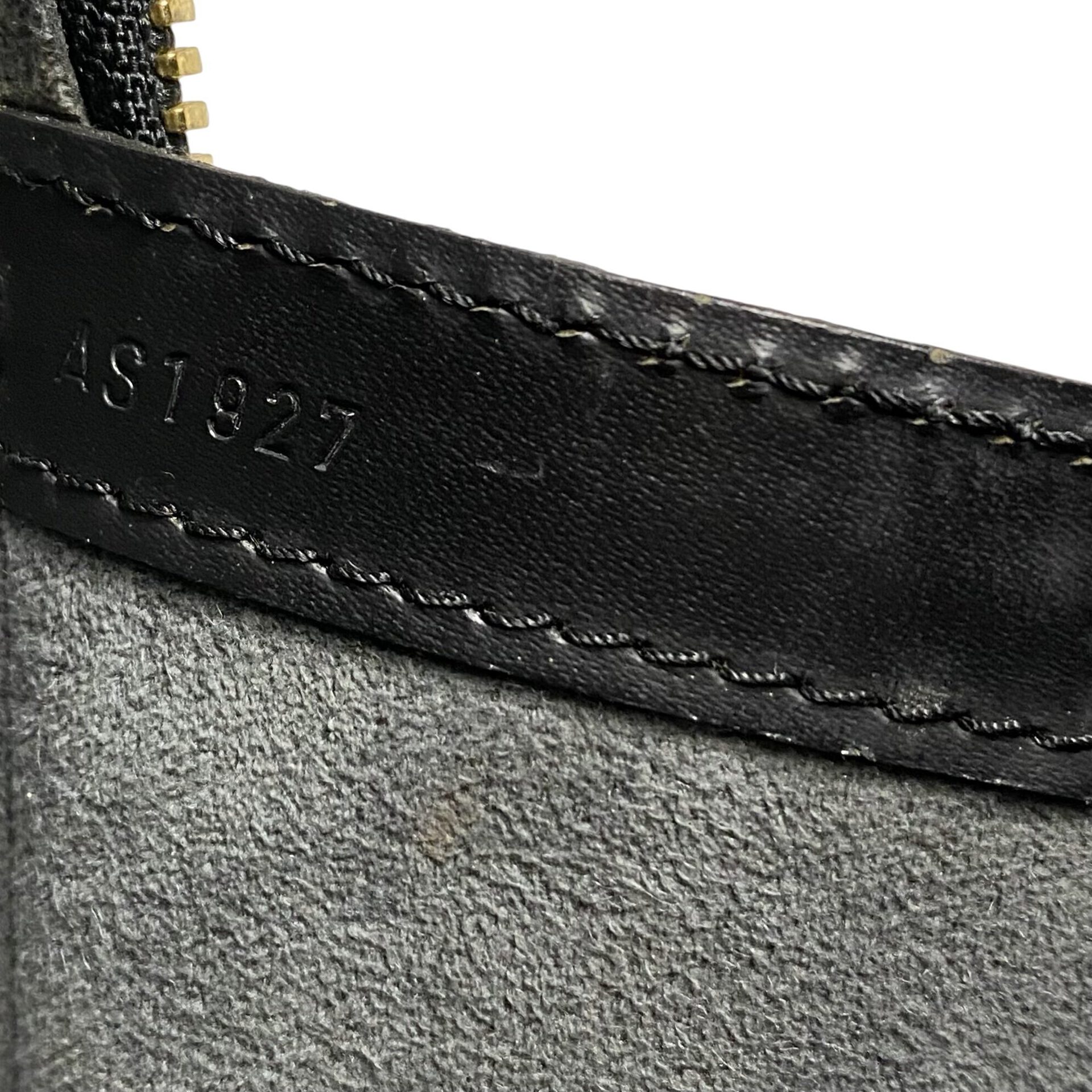 Bolsa Louis Vuitton Lussac Couro Epi Preto
