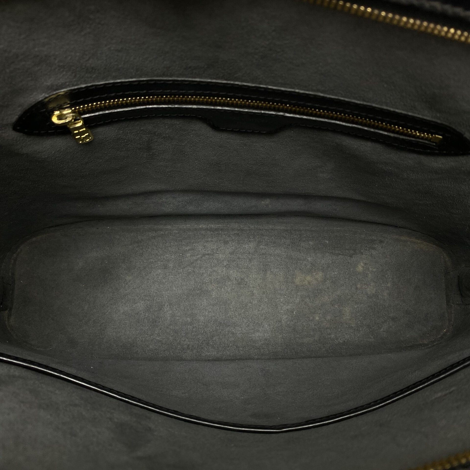 Bolsa Louis Vuitton Lussac Couro Epi Preto
