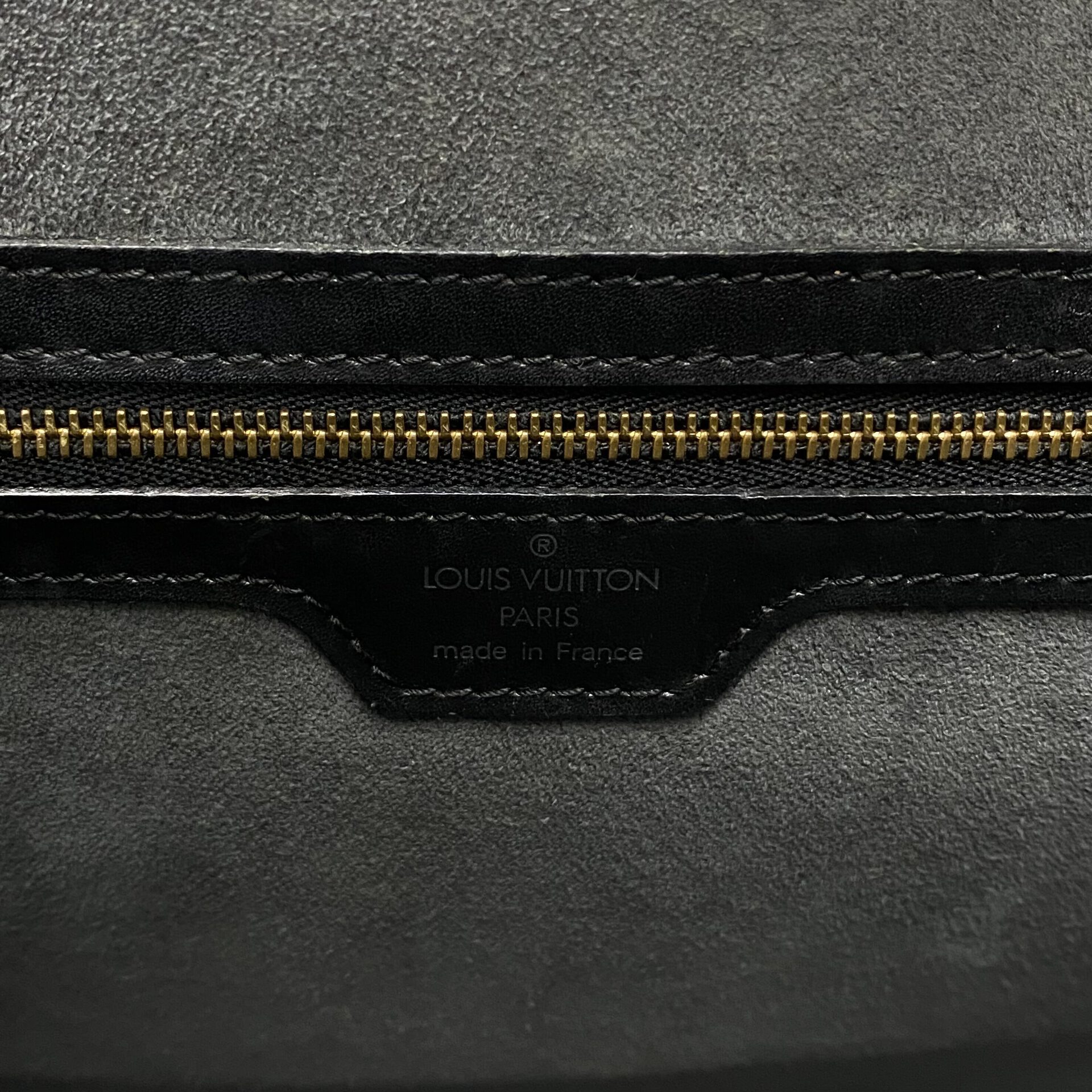 Bolsa Louis Vuitton Lussac Couro Epi Preto