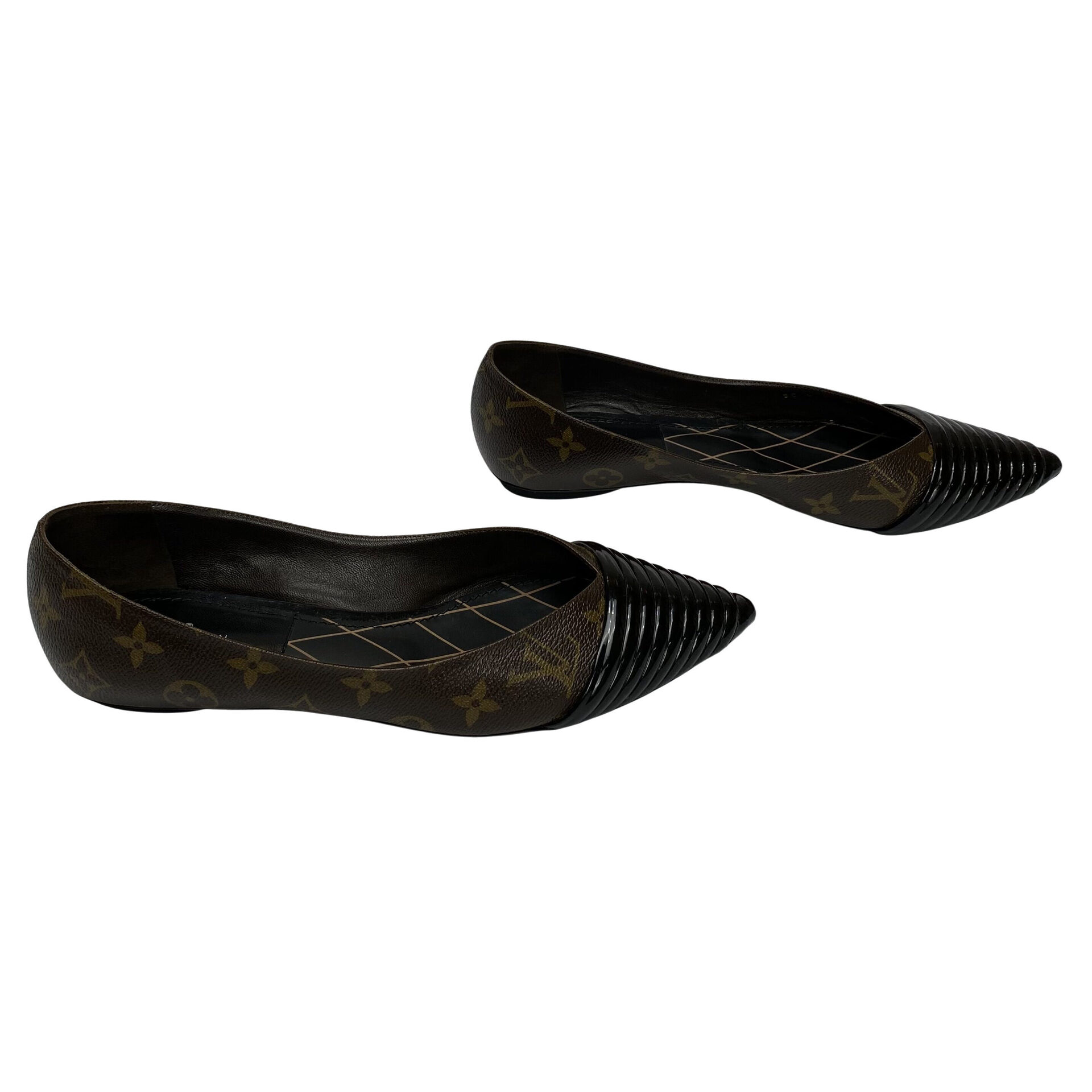 Sapatilha Louis Vuitton Monograma