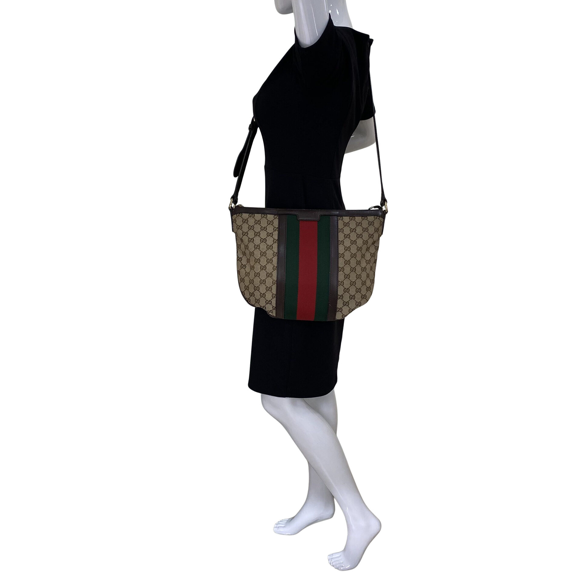 Bolsa Gucci Vintage Web Saddle