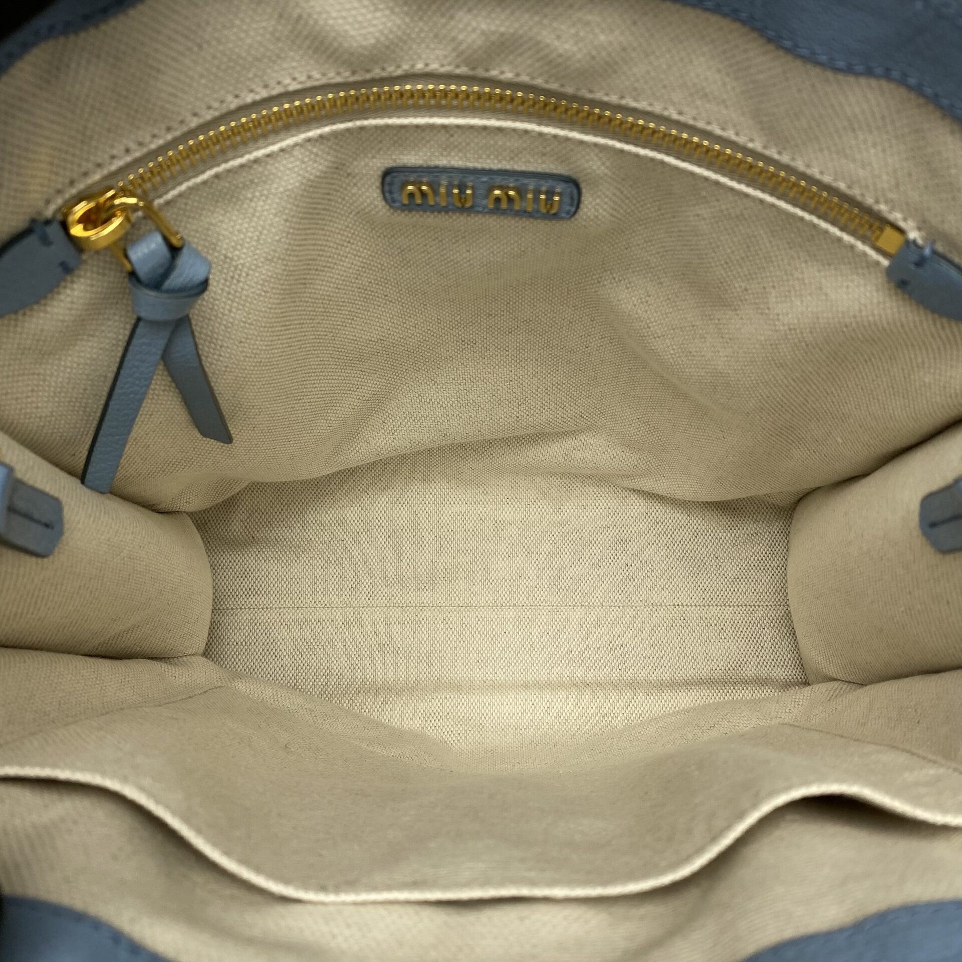 Bolsa Miu Miu Madras Couro Azul