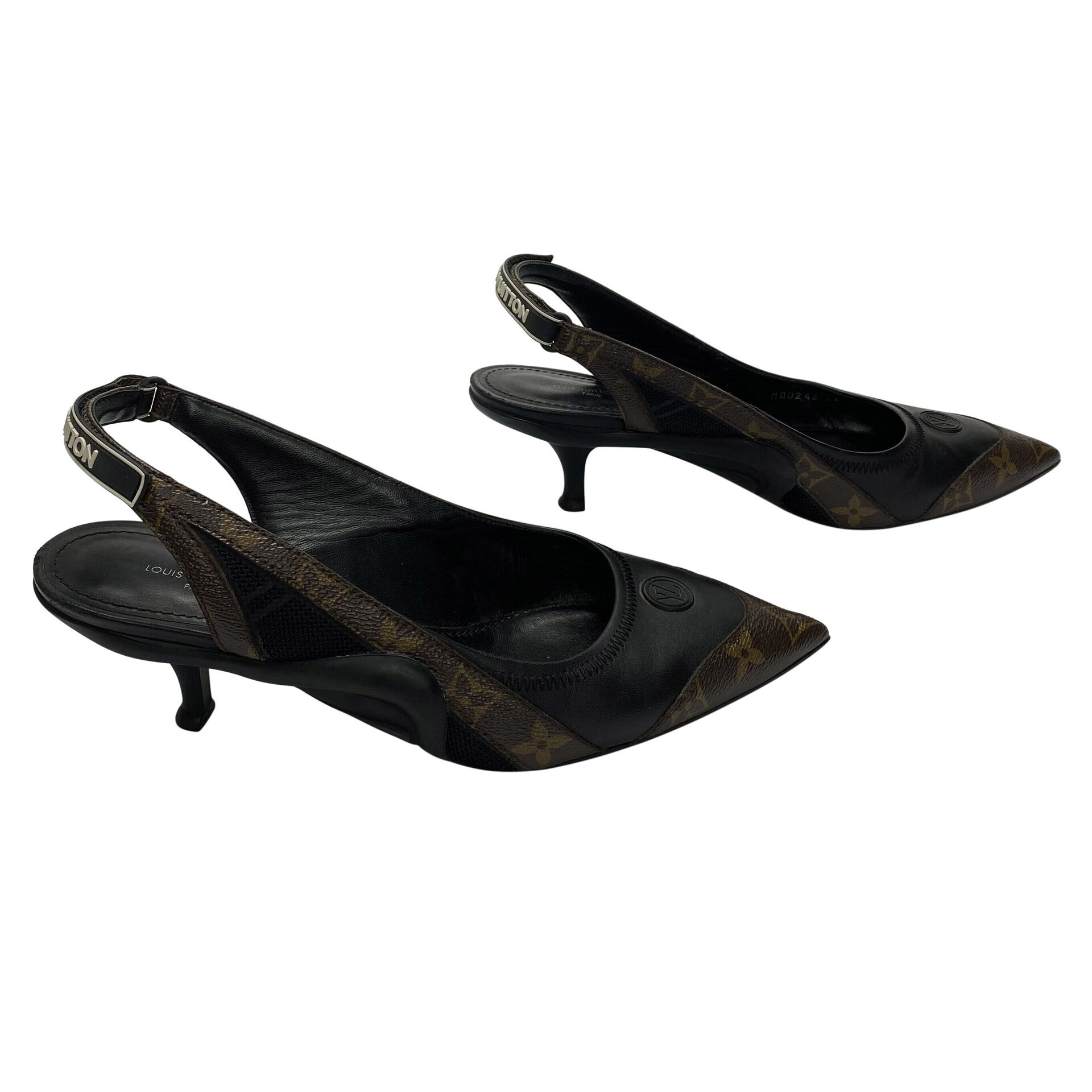 Sapato Louis Vuitton Archlight Slingback Pumps